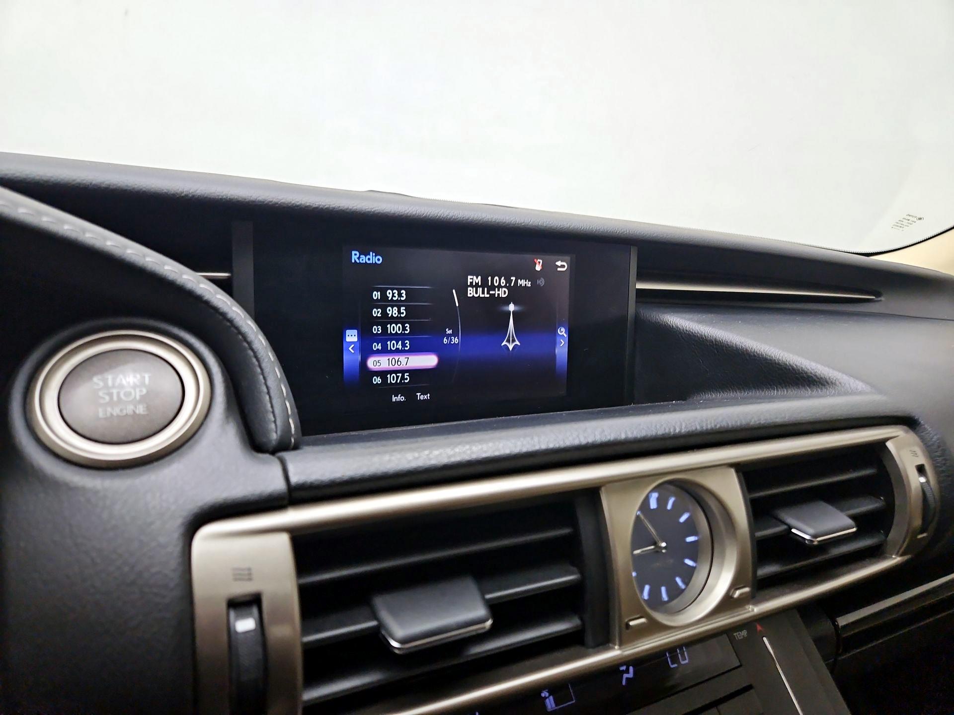 Thumbnail: 2015 Lexus IS - 15