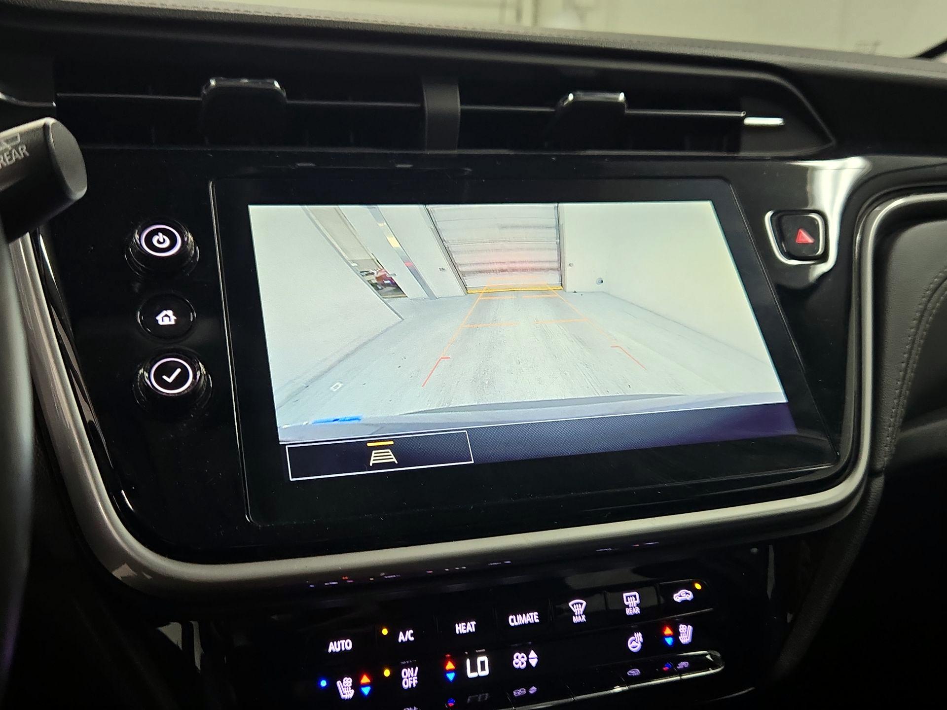 Thumbnail: 2022 Chevrolet Bolt EUV - 14