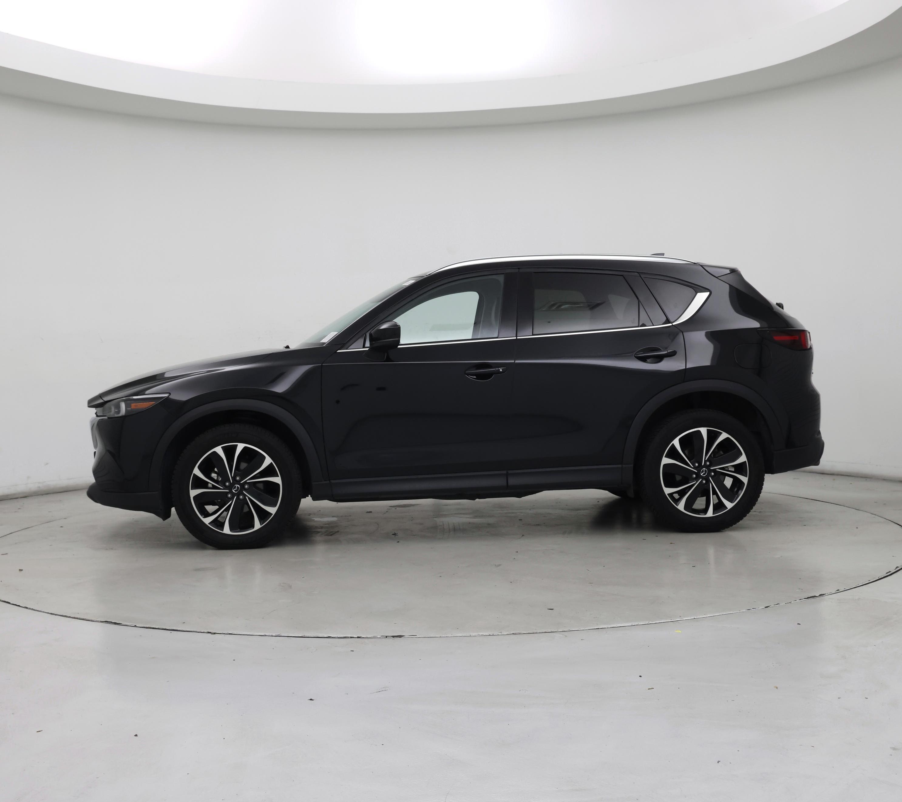 Thumbnail: 2022 Mazda CX-5 - 3