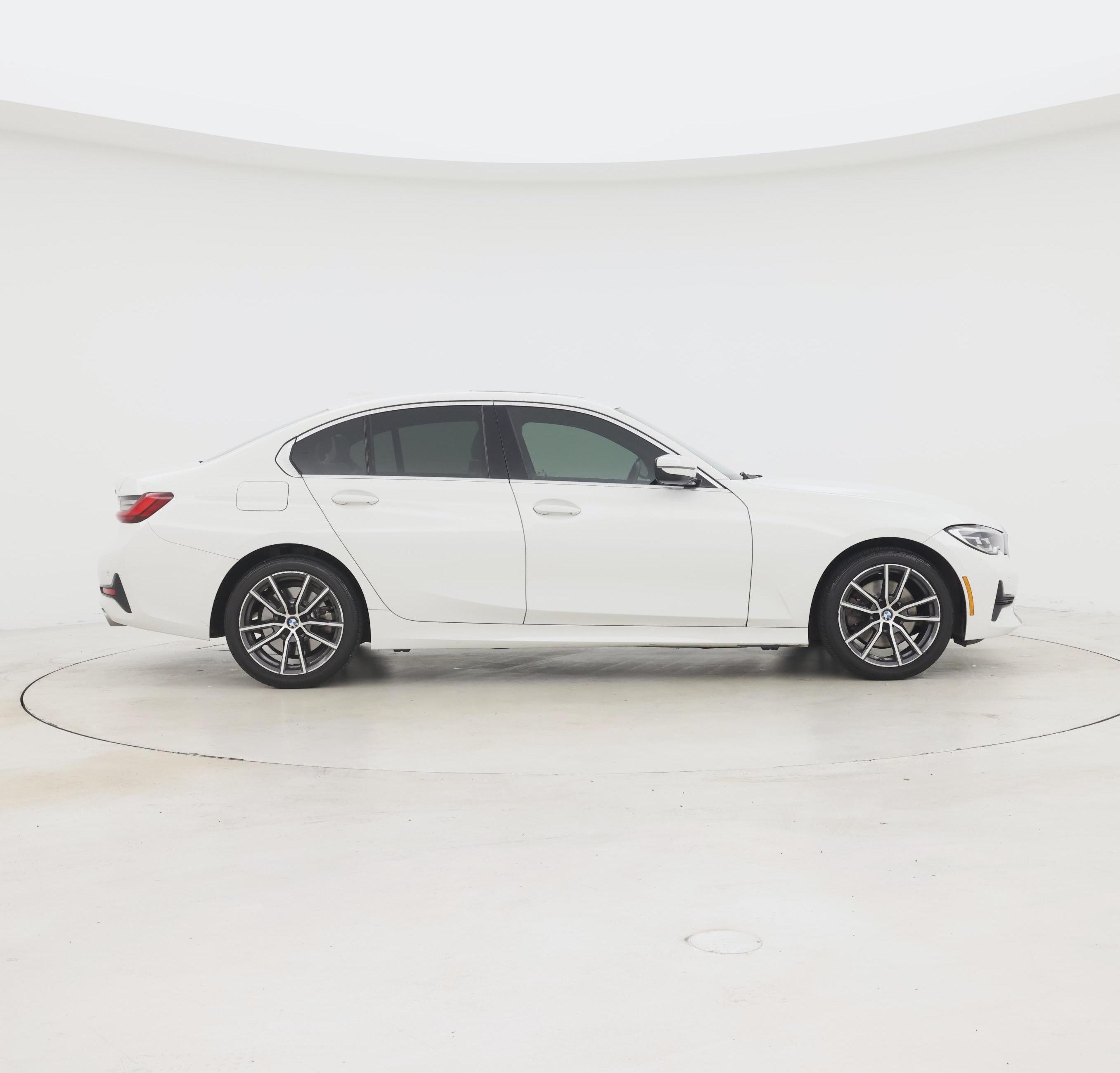 Thumbnail: 2022 BMW 3 Series - 7