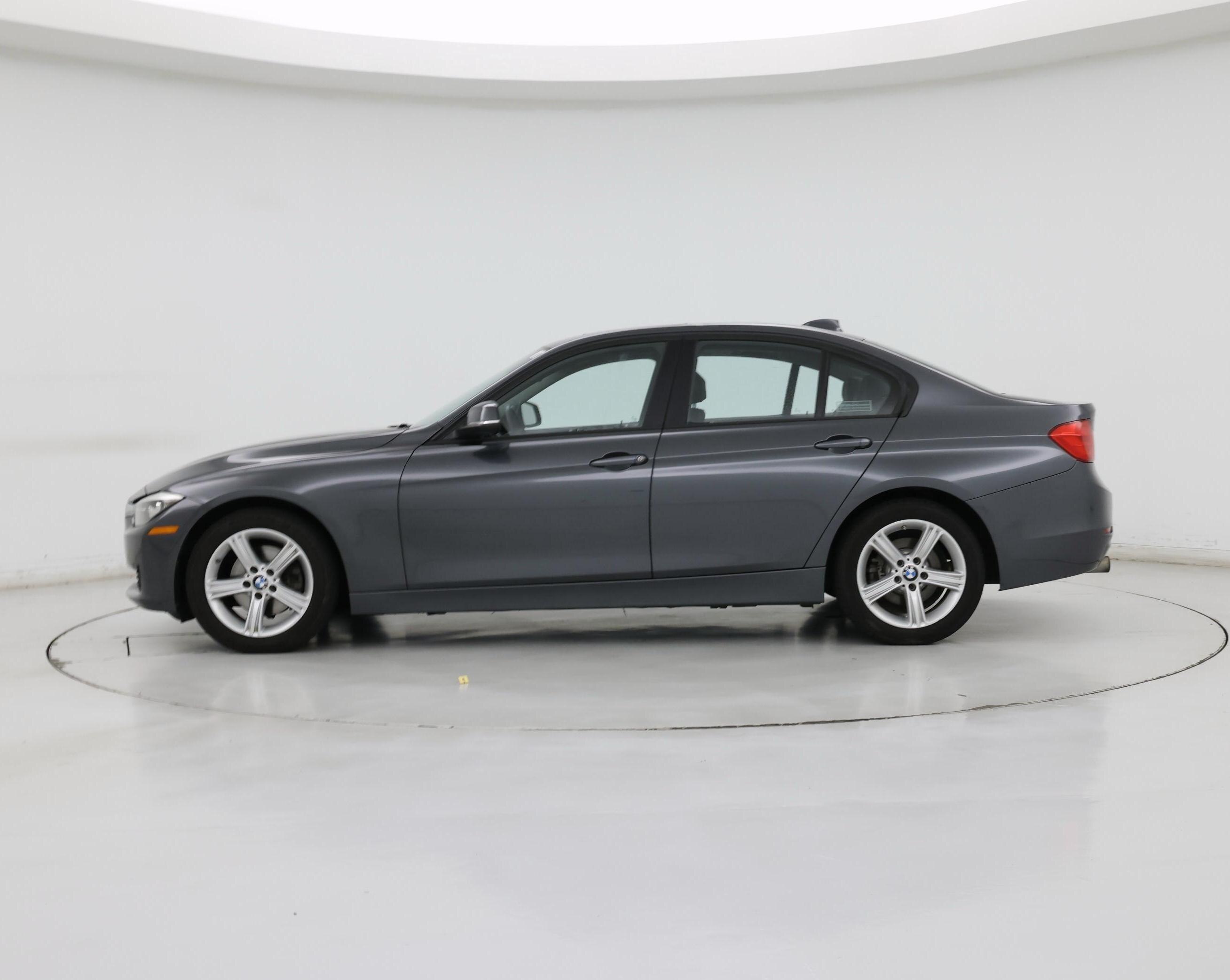Thumbnail: 2014 BMW 3 Series - 3