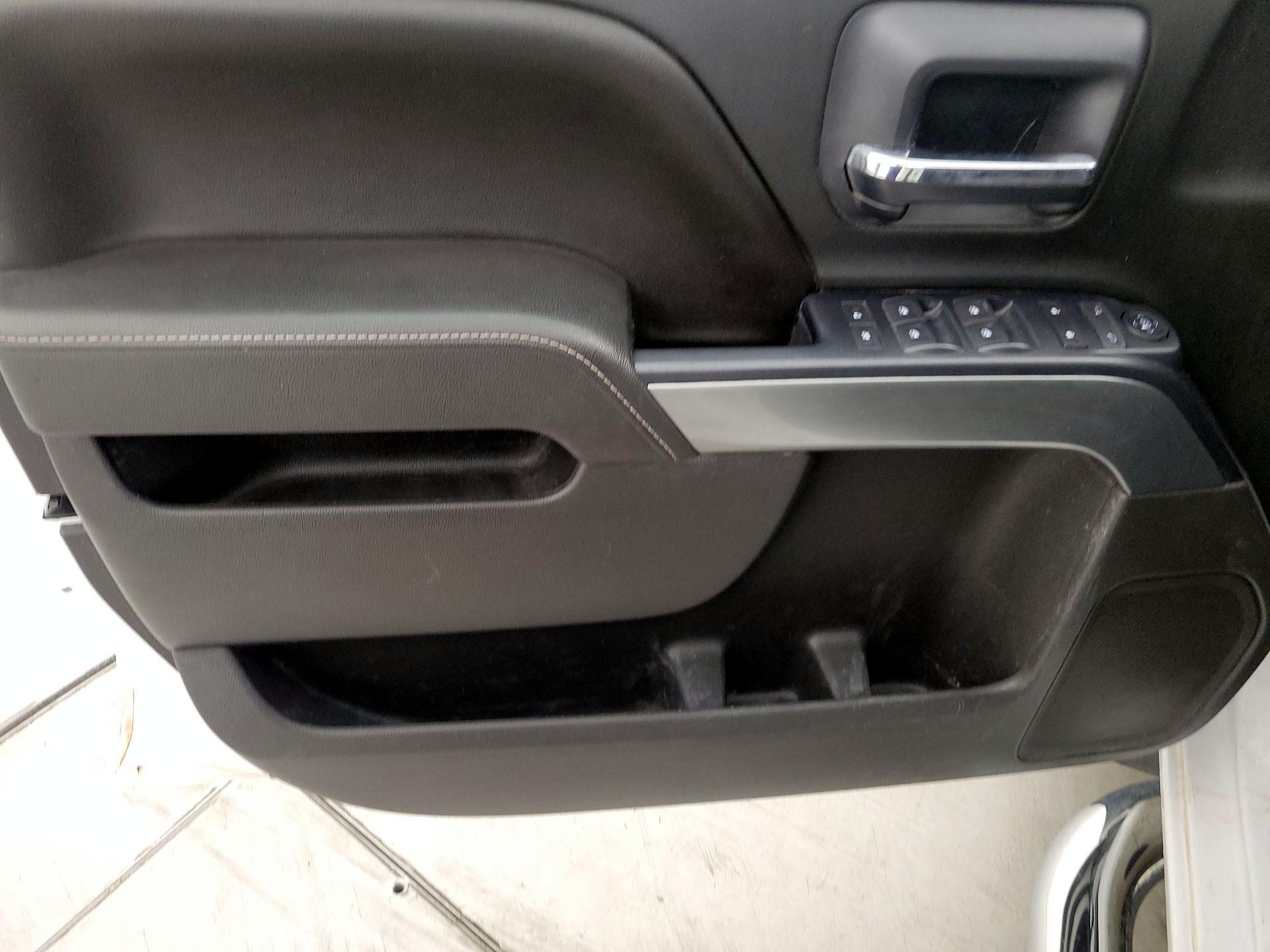 Thumbnail: 2016 Chevrolet Silverado 1500 - 12