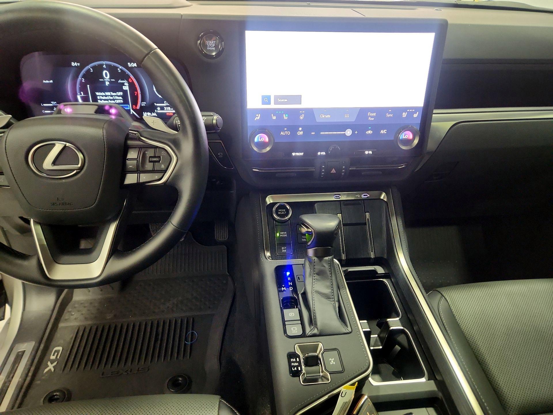 Thumbnail: 2024 Lexus GX - 9