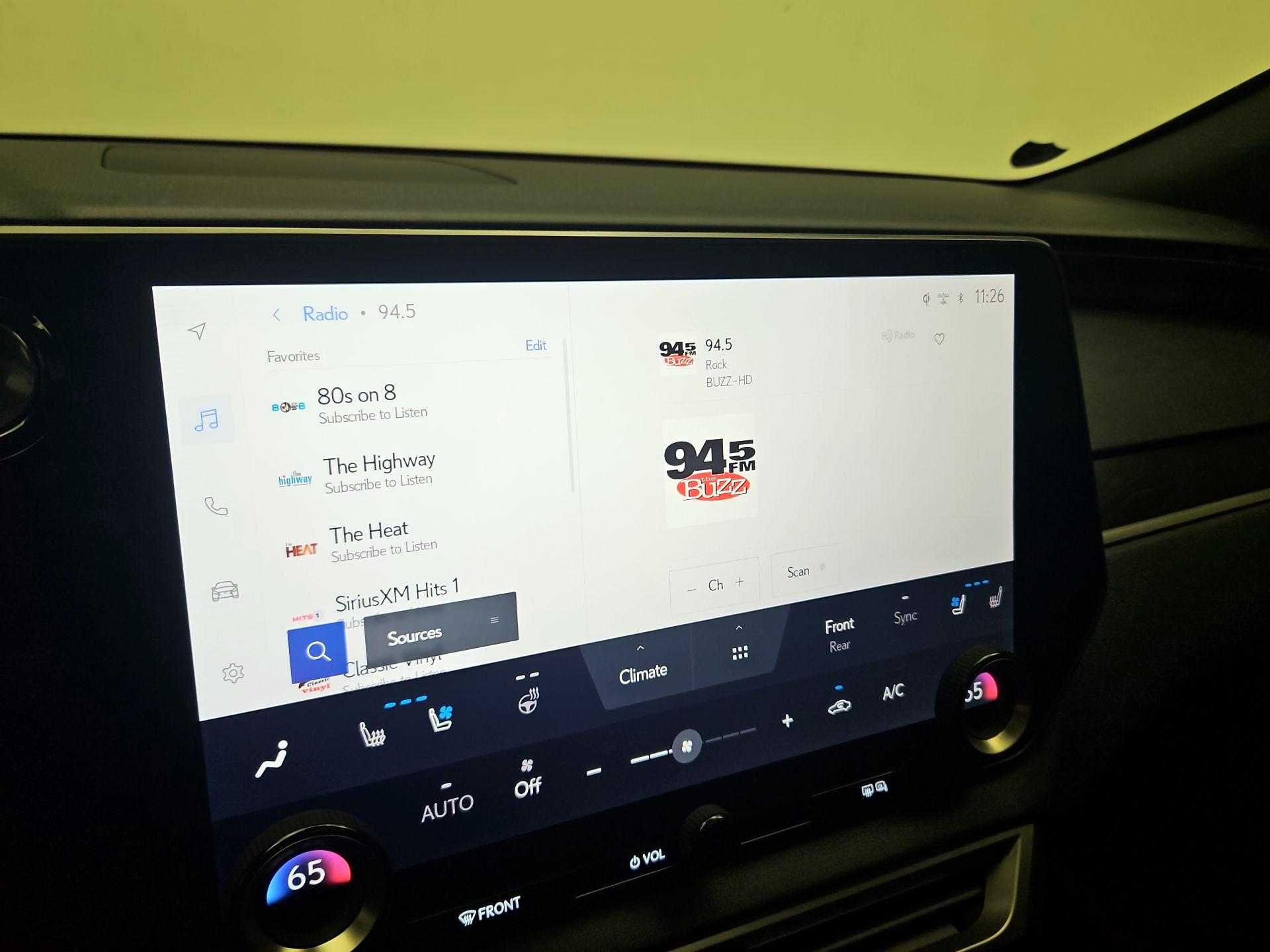 Thumbnail: 2023 Lexus RX - 15
