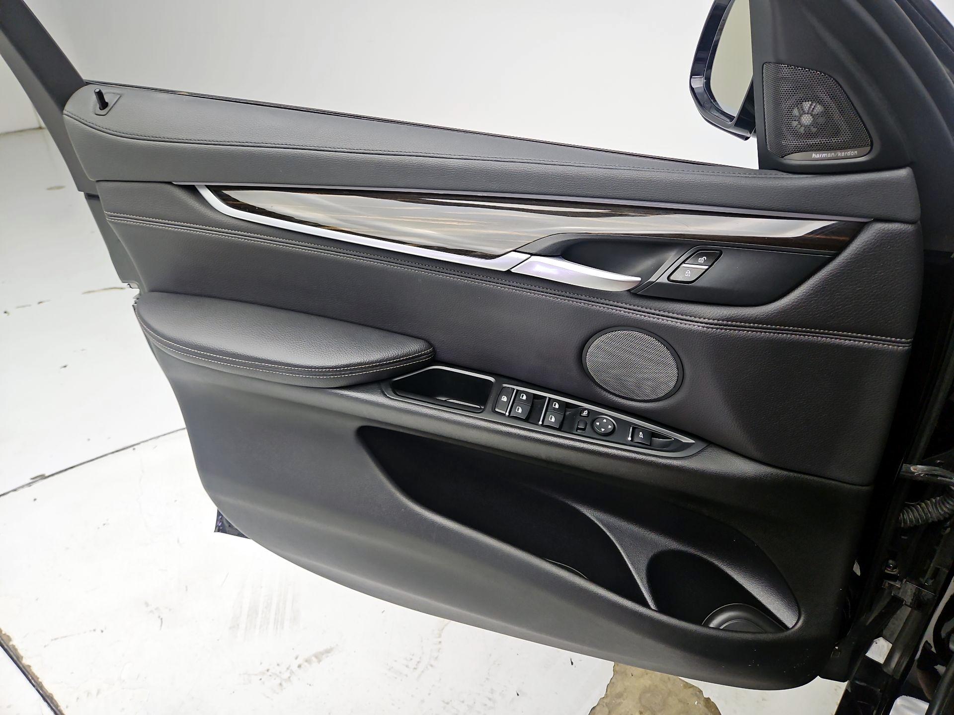 Thumbnail: 2018 BMW X6 - 12