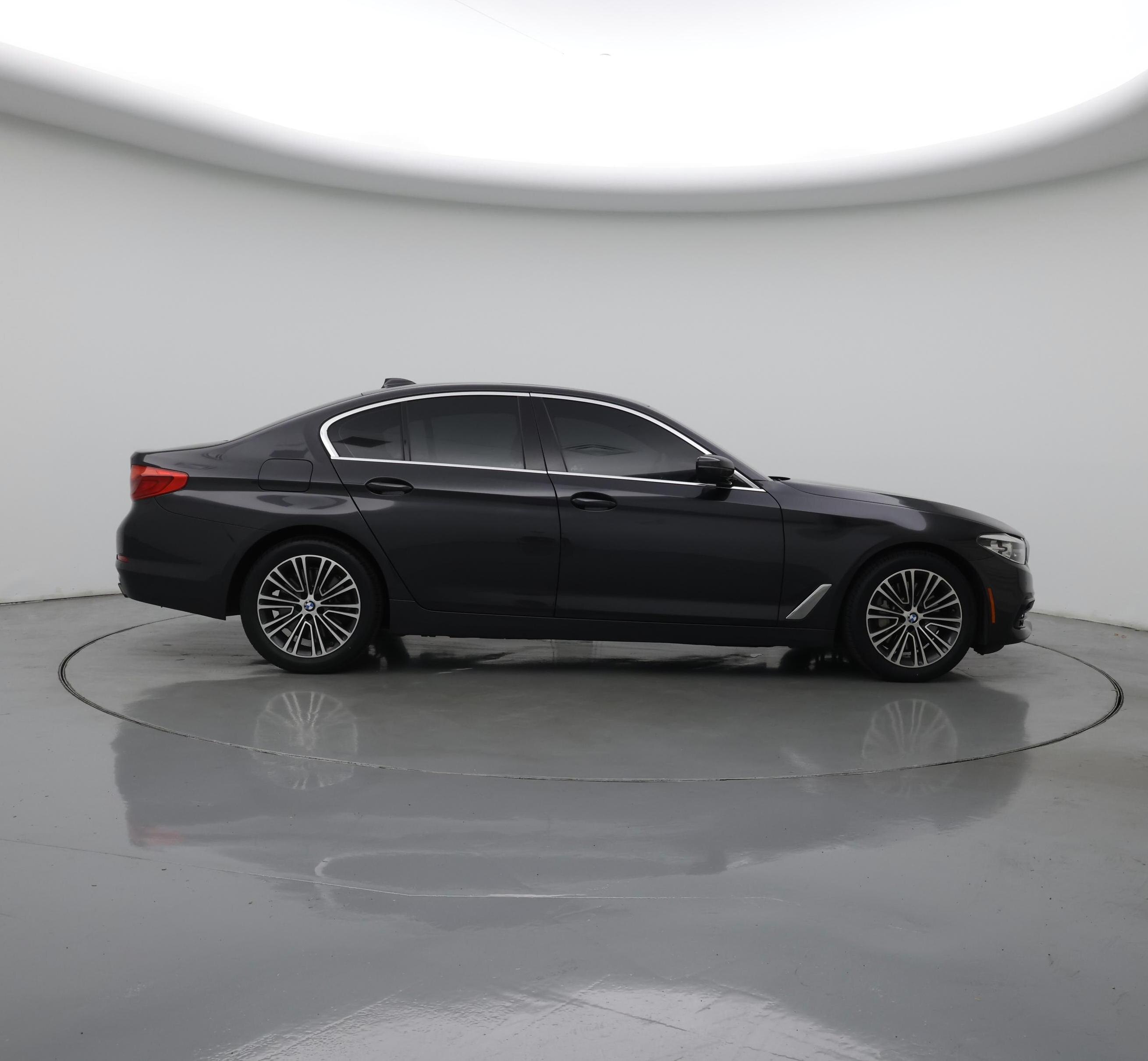 Thumbnail: 2019 BMW 5 Series - 7