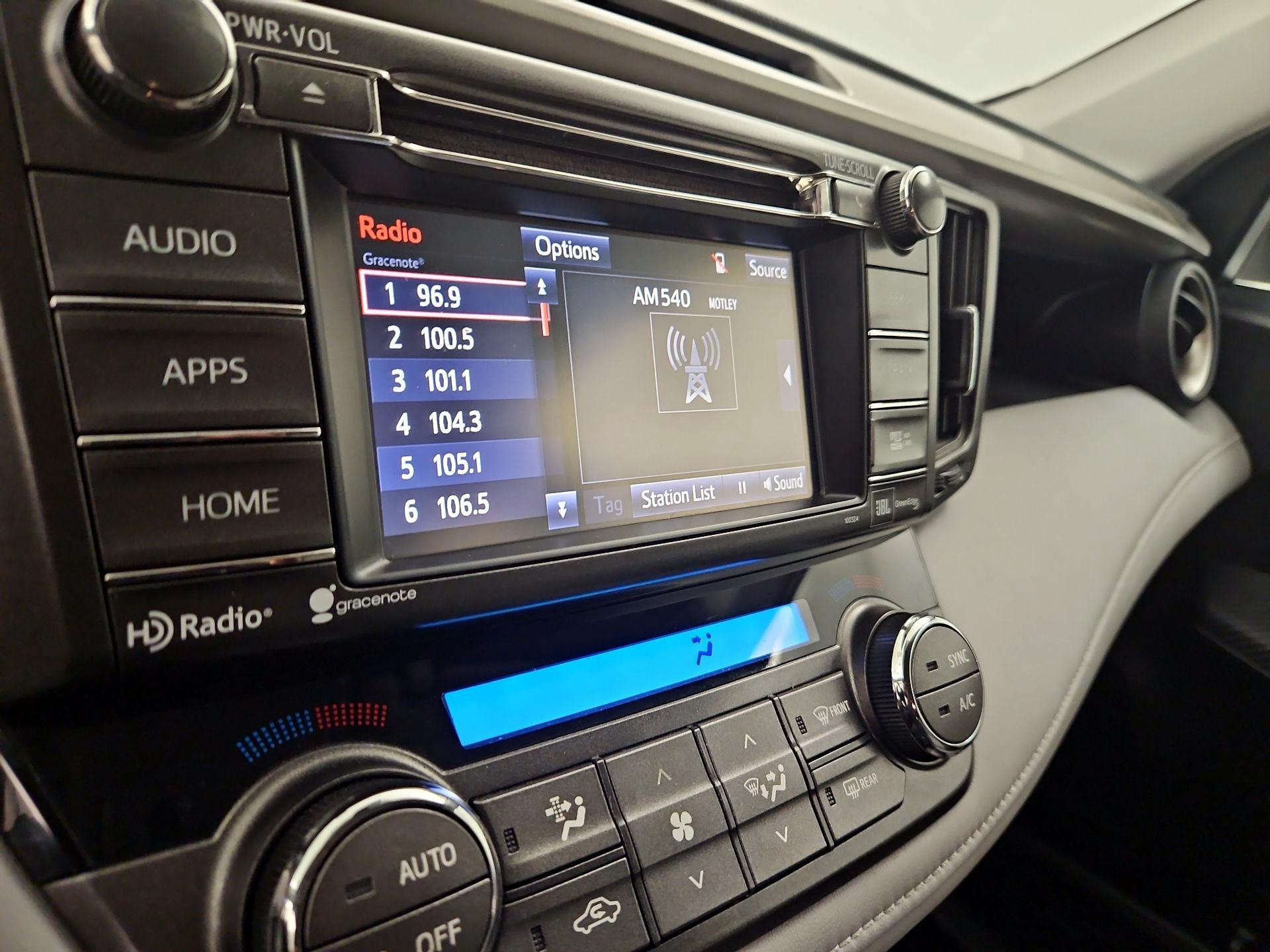 Thumbnail: 2015 Toyota RAV4 - 16