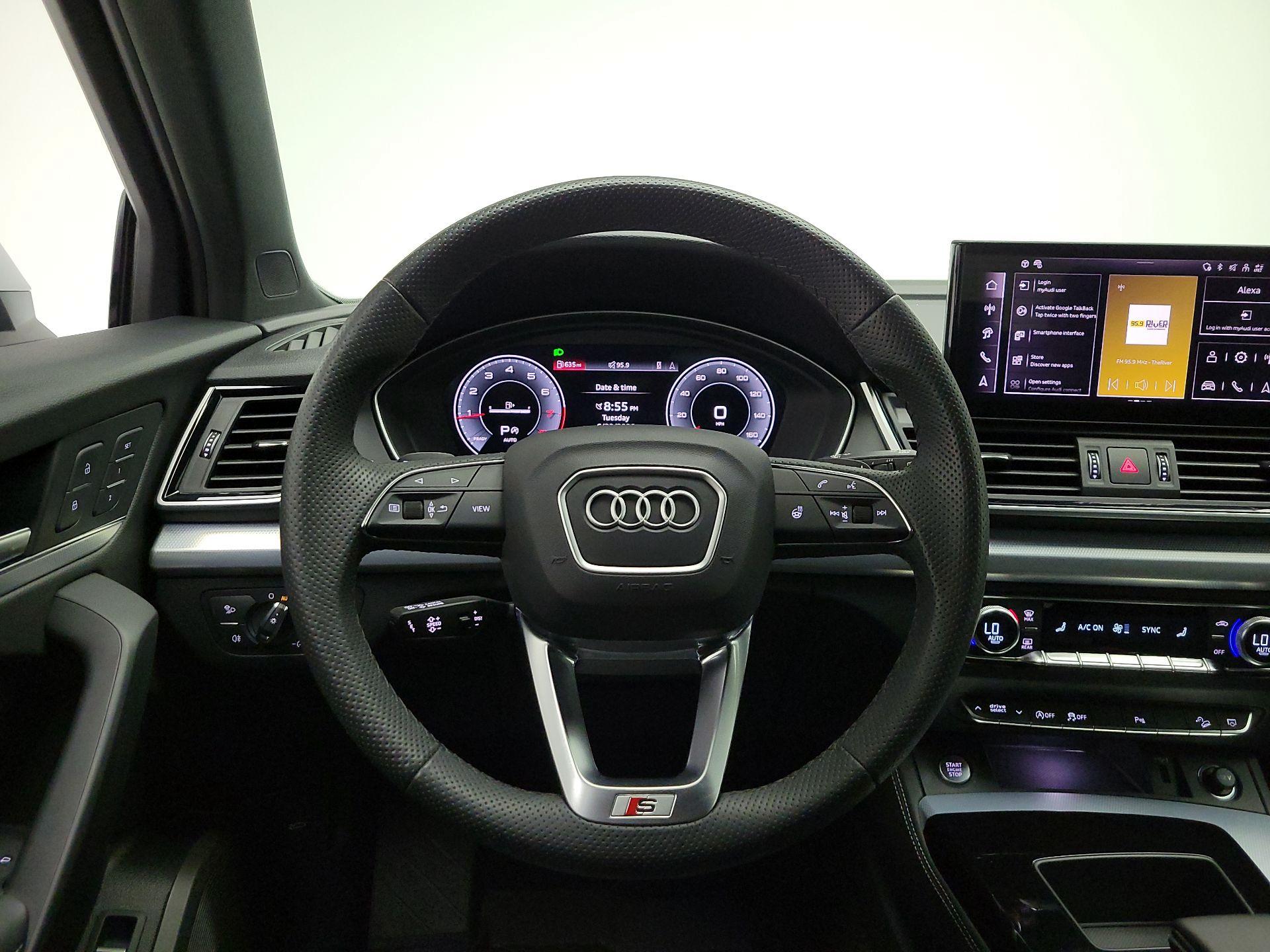 Thumbnail: 2024 Audi Q5 - 10