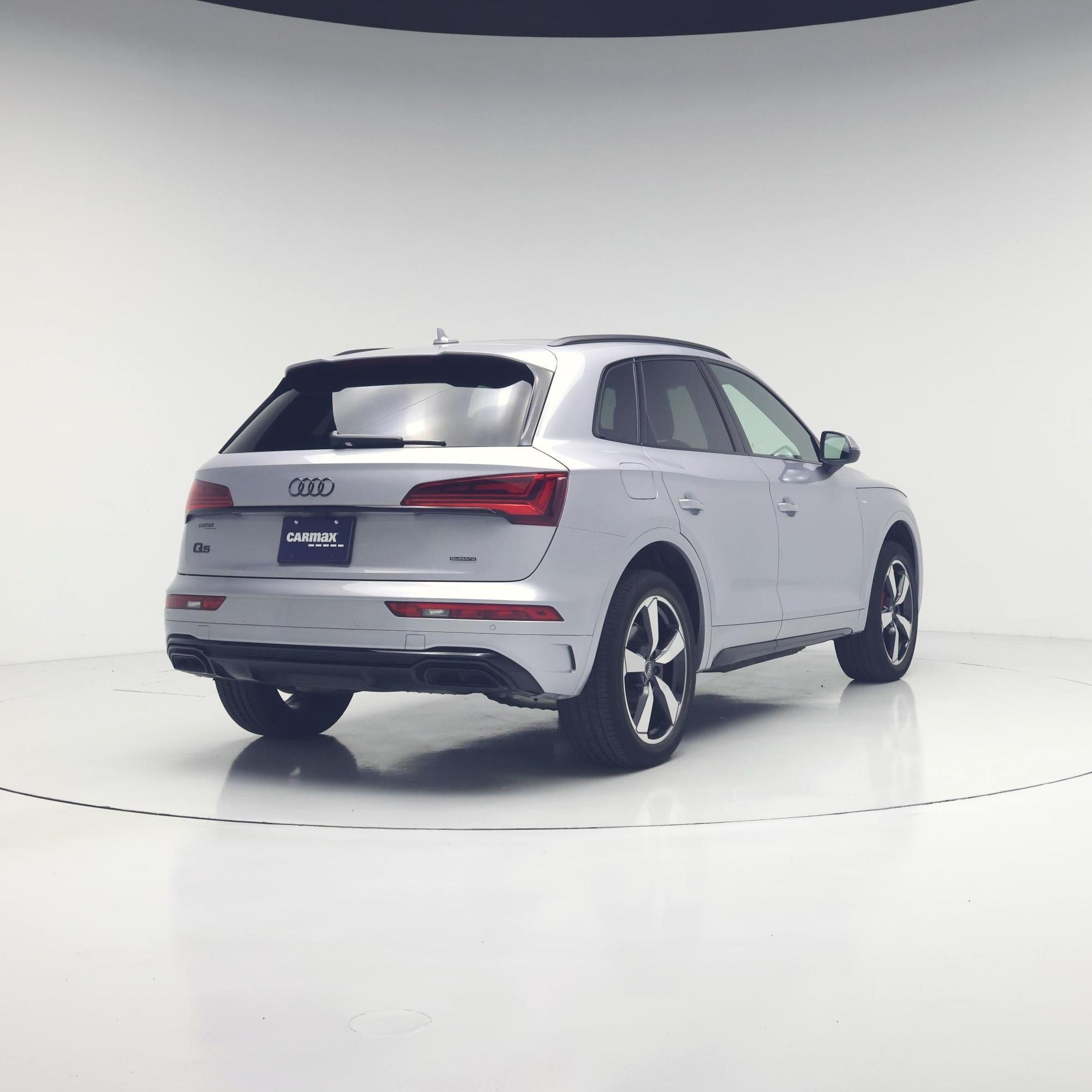 Thumbnail: 2024 Audi Q5 - 8