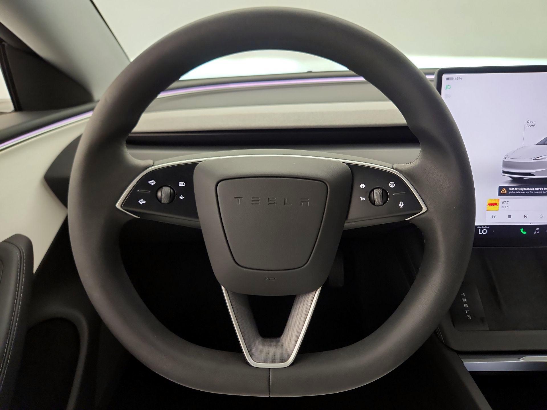 Thumbnail: 2025 Tesla Model 3 - 10