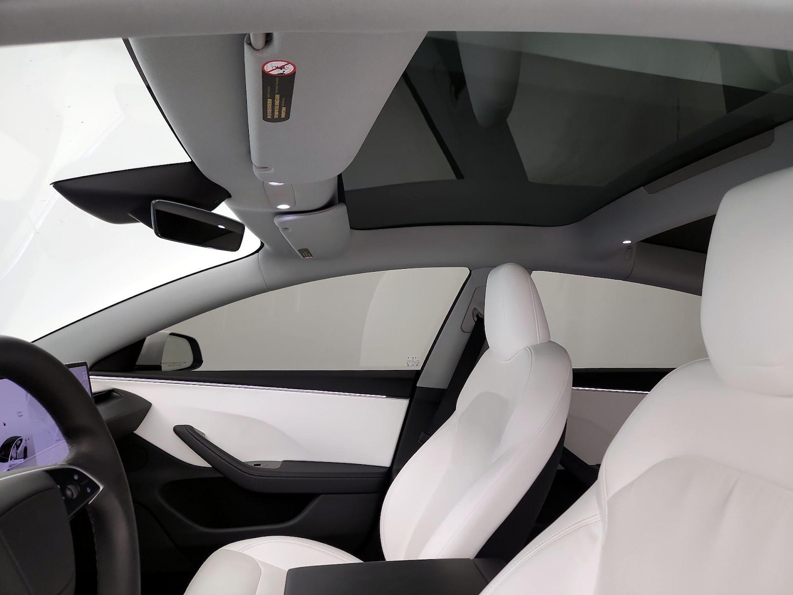 2025 Tesla Model 3 Long Range - Photo 20