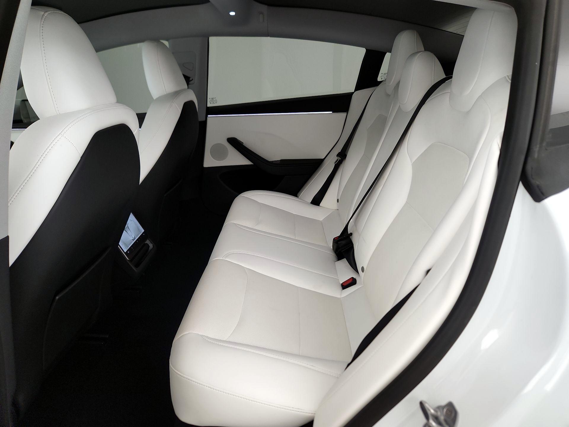 Thumbnail: 2025 Tesla Model 3 - 20