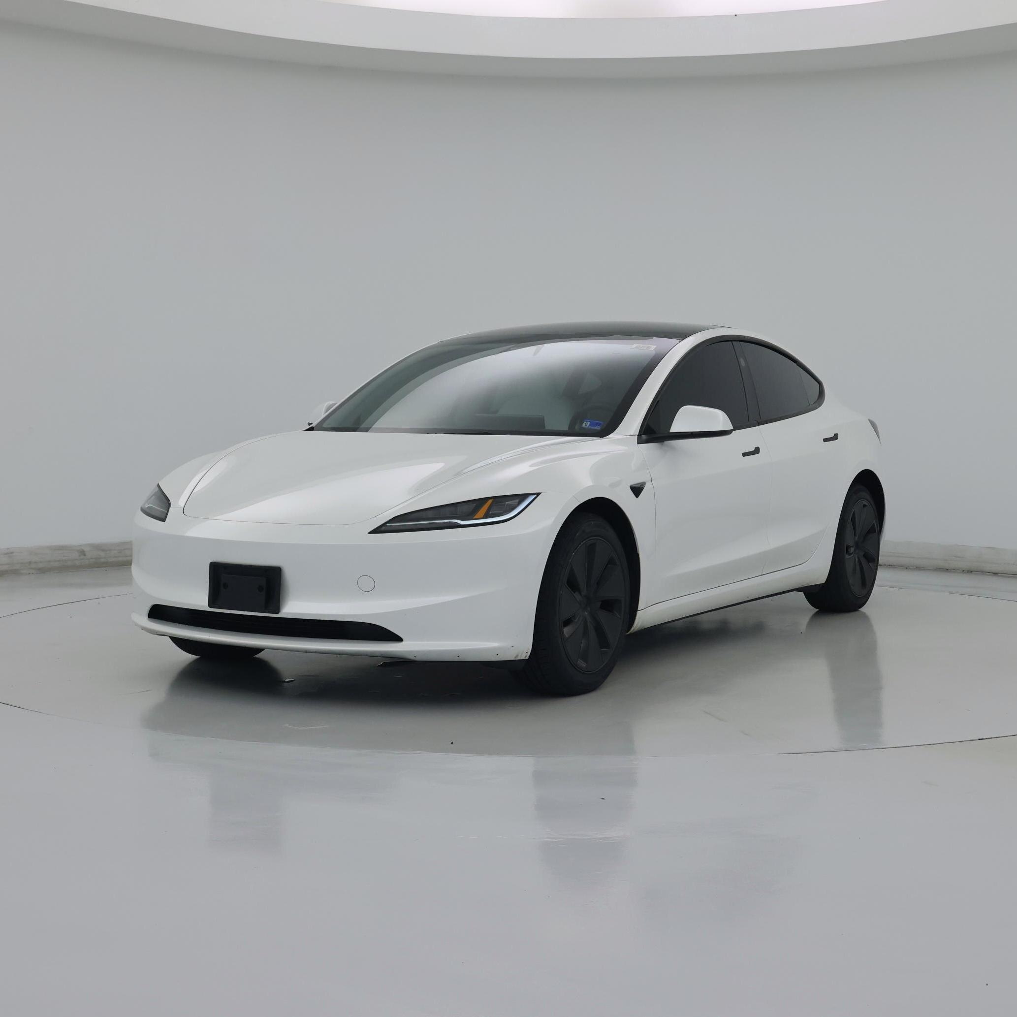 Thumbnail: 2025 Tesla Model 3 - 4