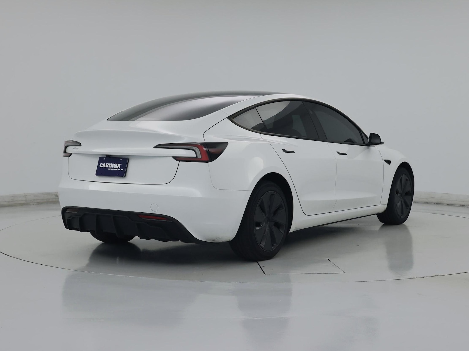 2025 Tesla Model 3 Long Range - Photo 9