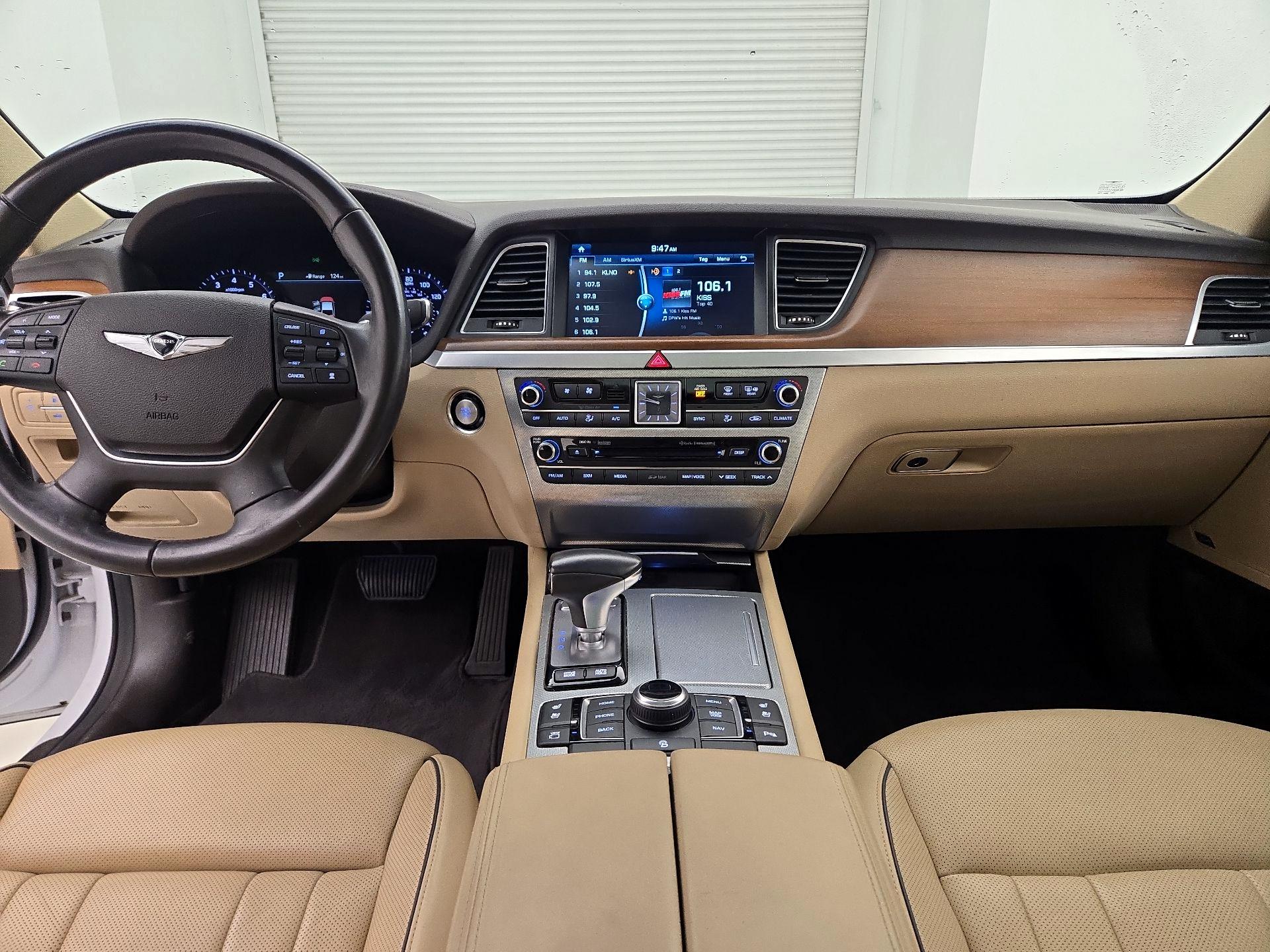 Thumbnail: 2018 Genesis G80 - 9