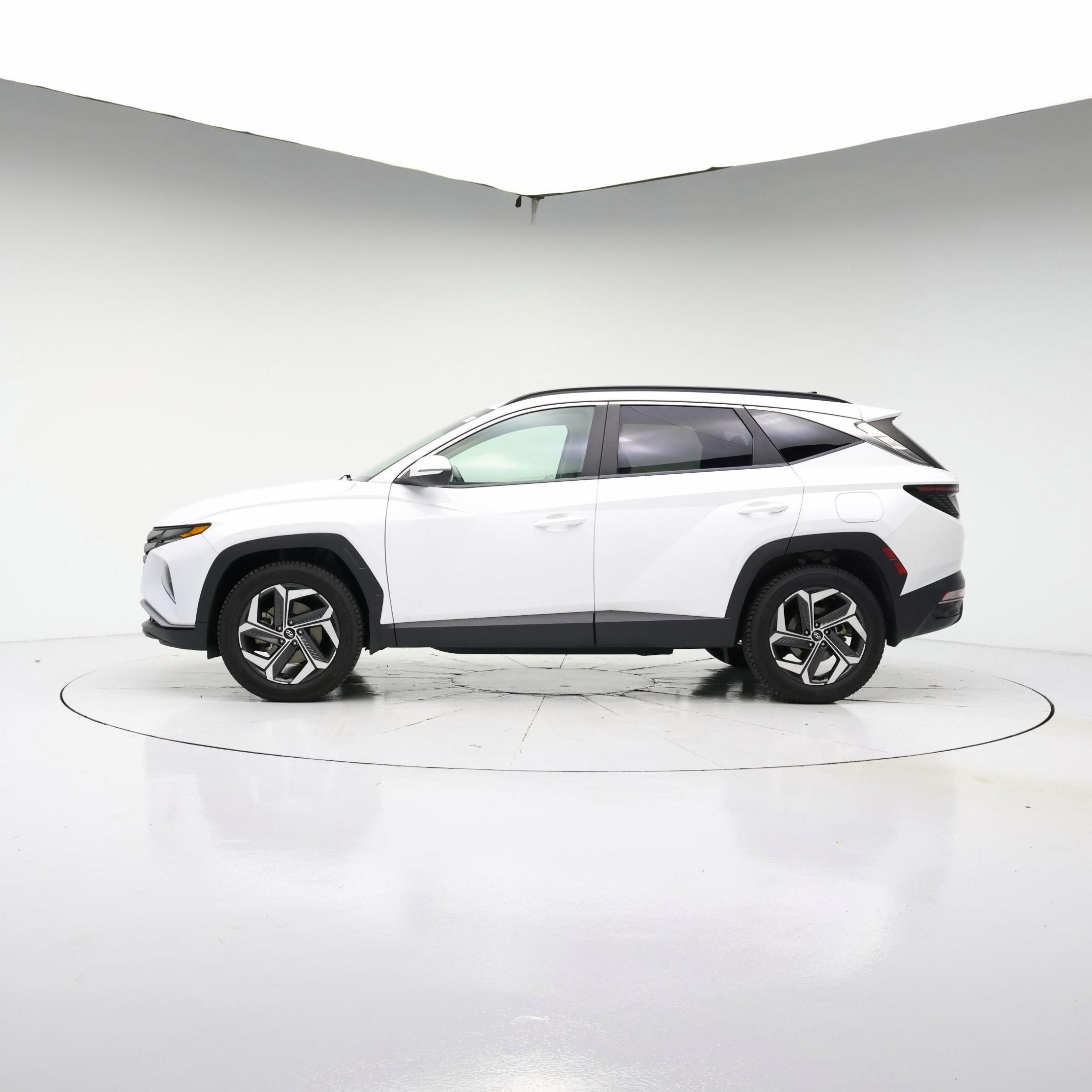 Thumbnail: 2022 Hyundai Tucson - 3
