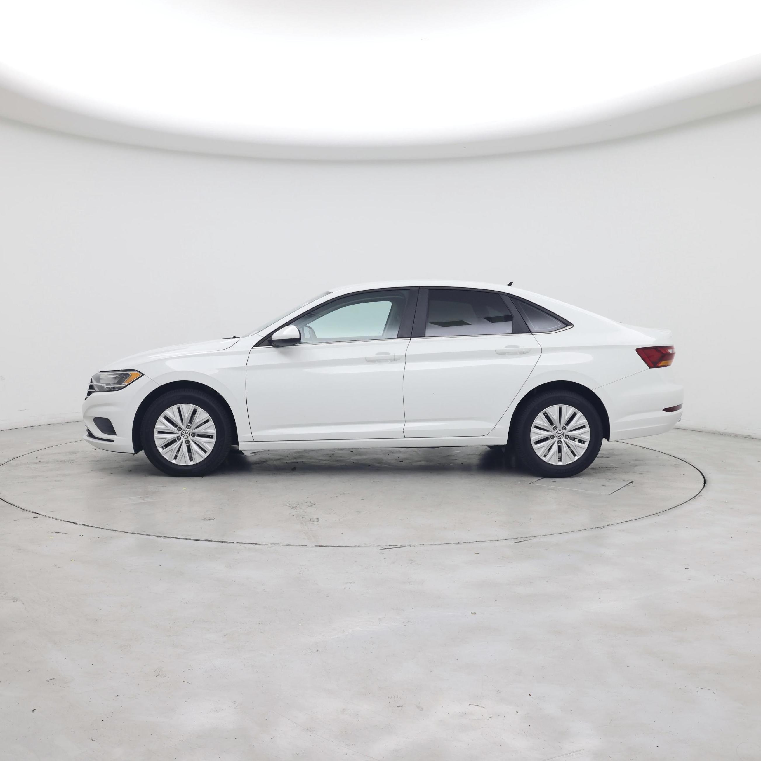 Thumbnail: 2019 Volkswagen Jetta - 3