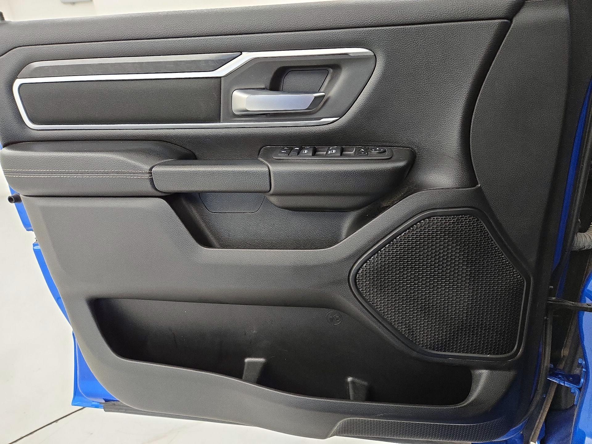 Thumbnail: 2023 RAM 1500 - 10