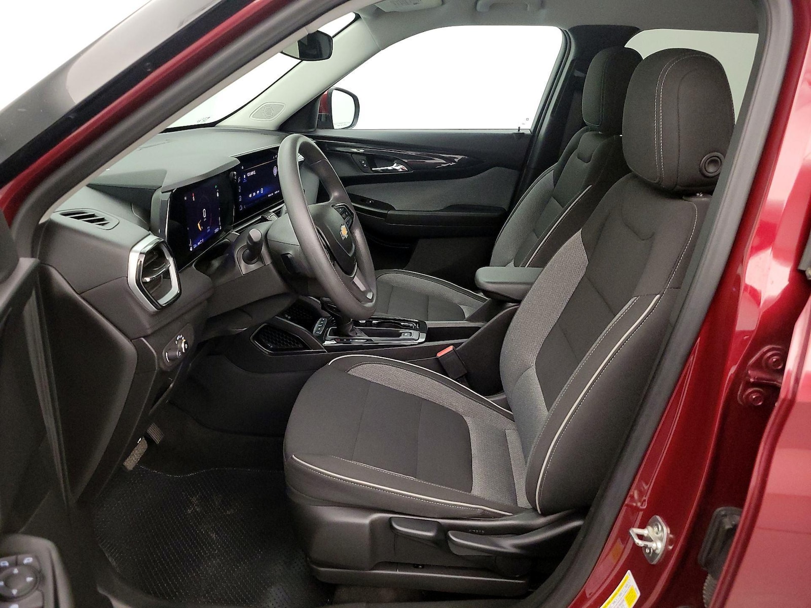 2024 Chevrolet TrailBlazer LT - Photo 12