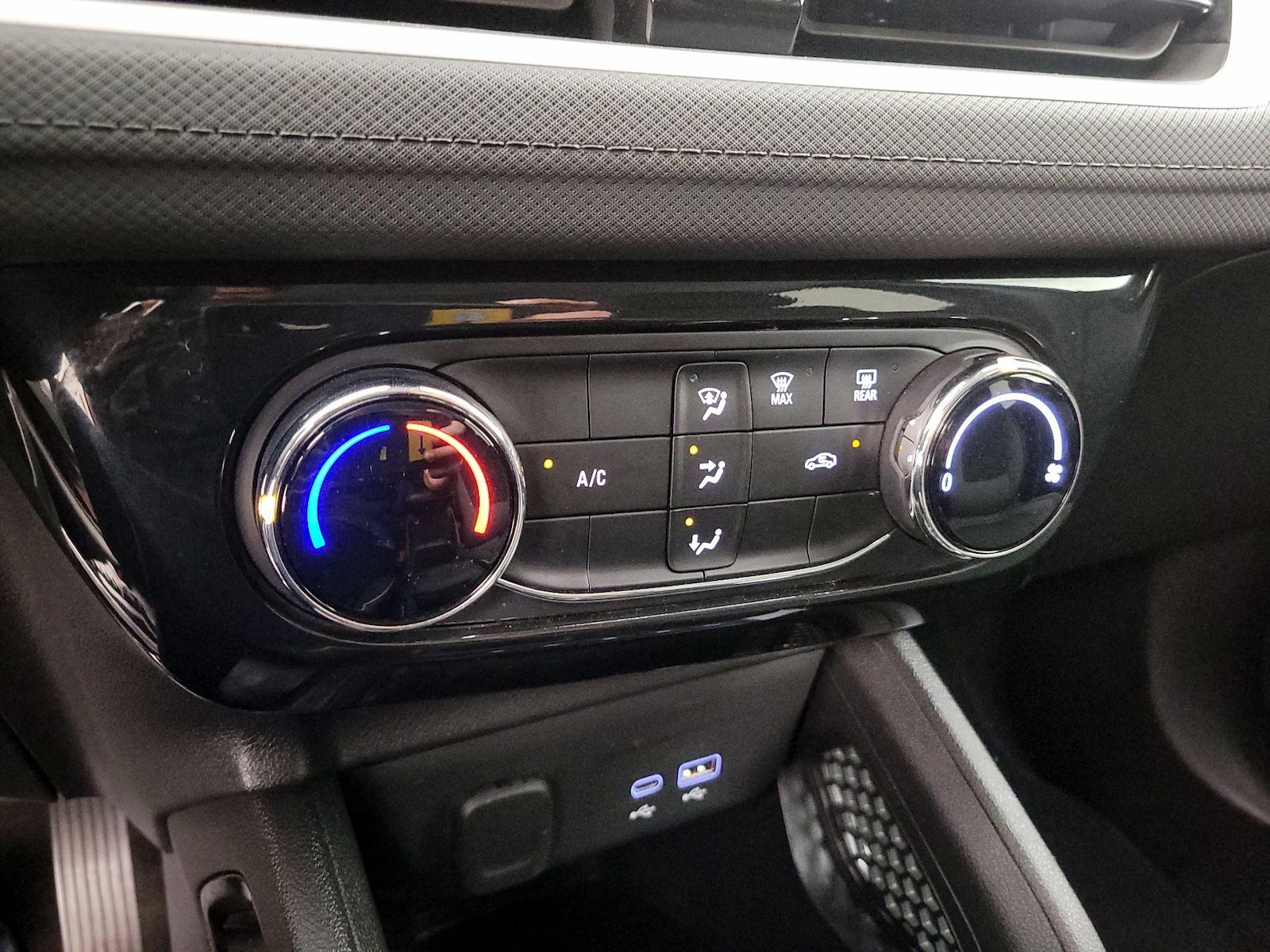 2024 Chevrolet TrailBlazer LT - Photo 17