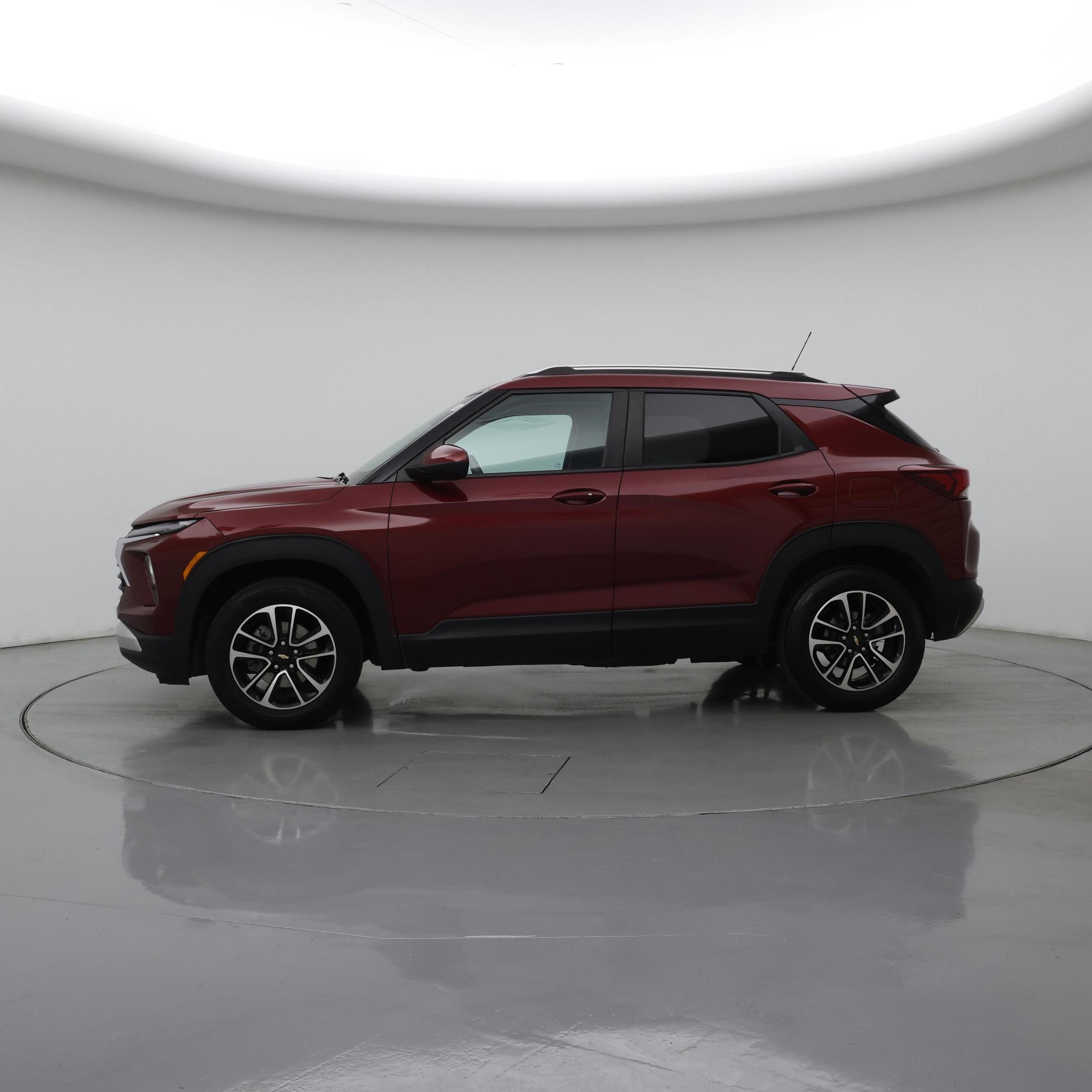 Thumbnail: 2024 Chevrolet TrailBlazer - 3