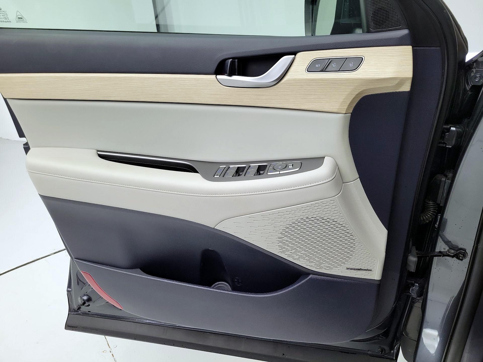 Thumbnail: 2024 Hyundai Palisade - 12
