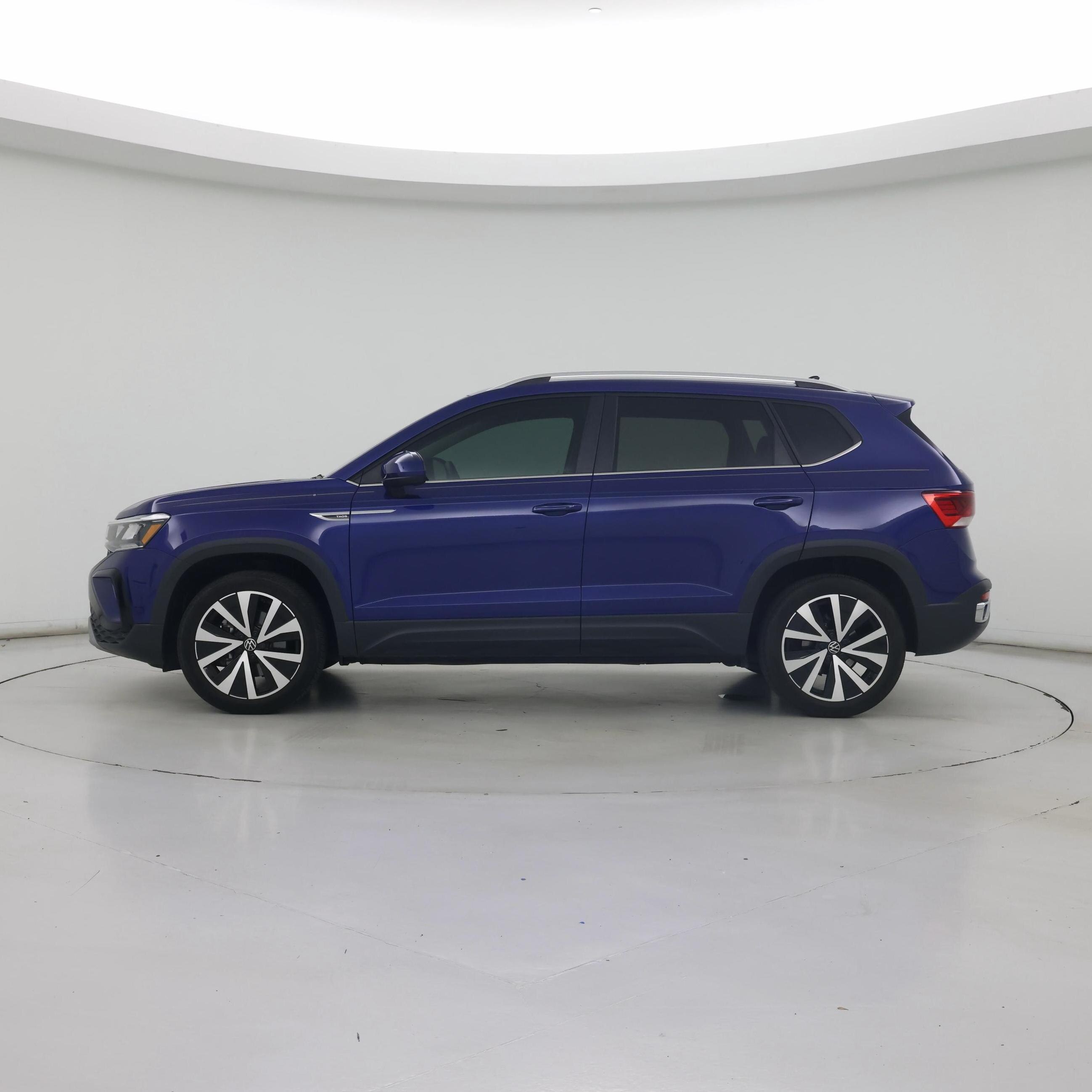 Thumbnail: 2024 Volkswagen Taos - 3