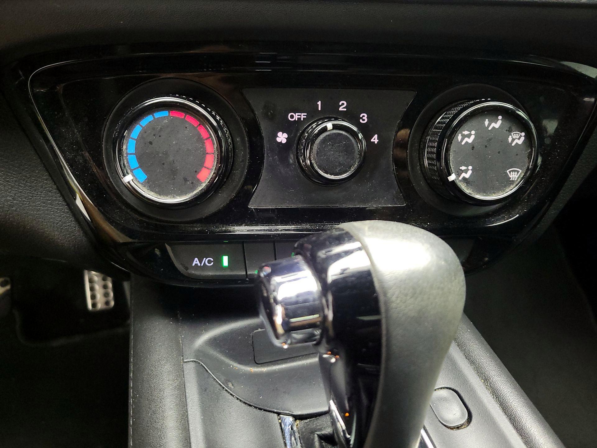 Thumbnail: 2020 Honda HR-V - 16