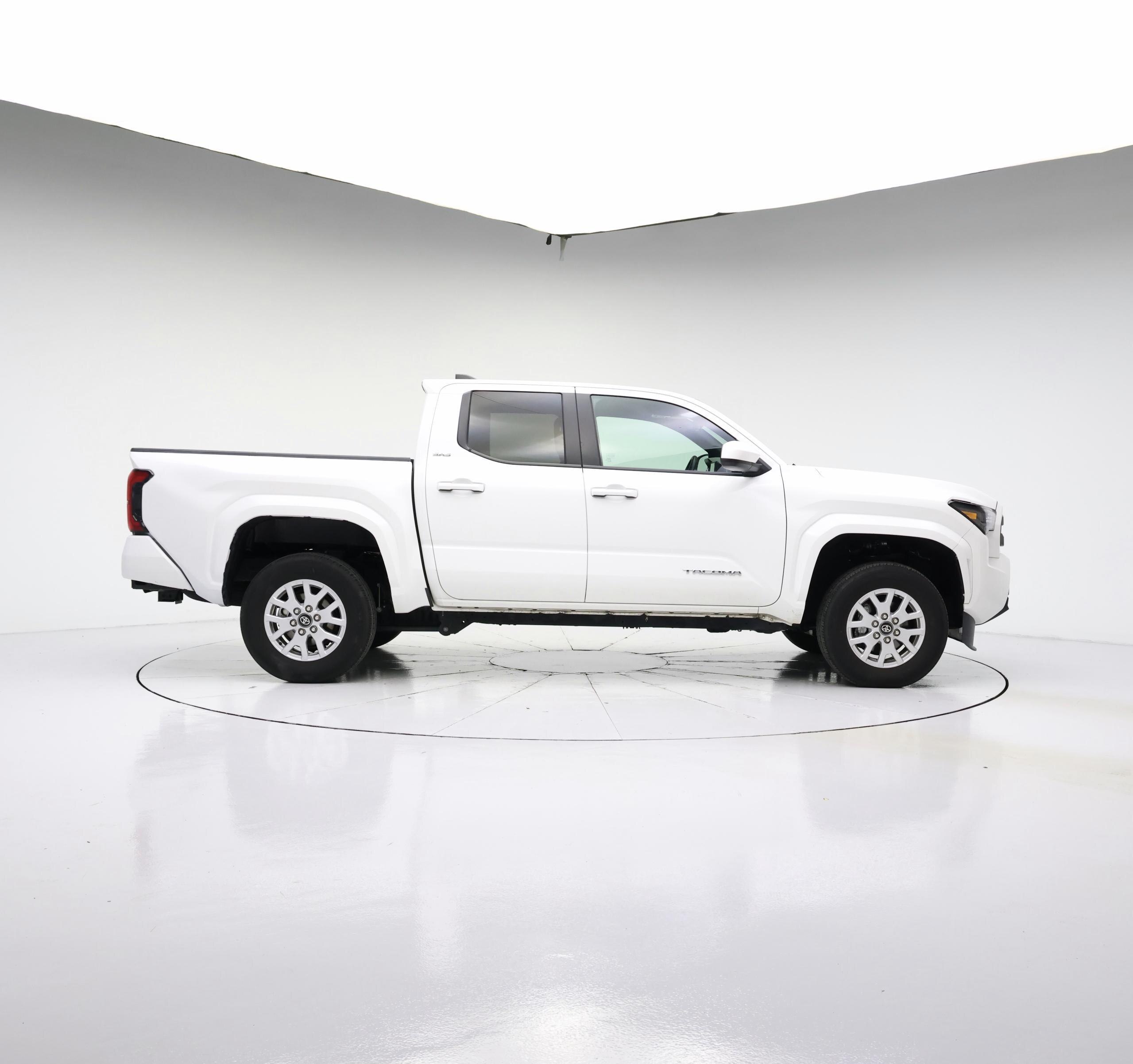 Thumbnail: 2024 Toyota Tacoma - 7