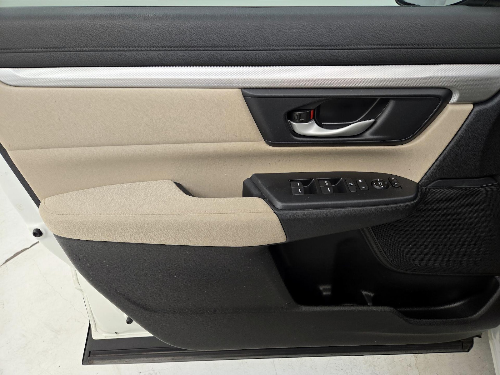 2018 Honda CR-V LX - Photo 13