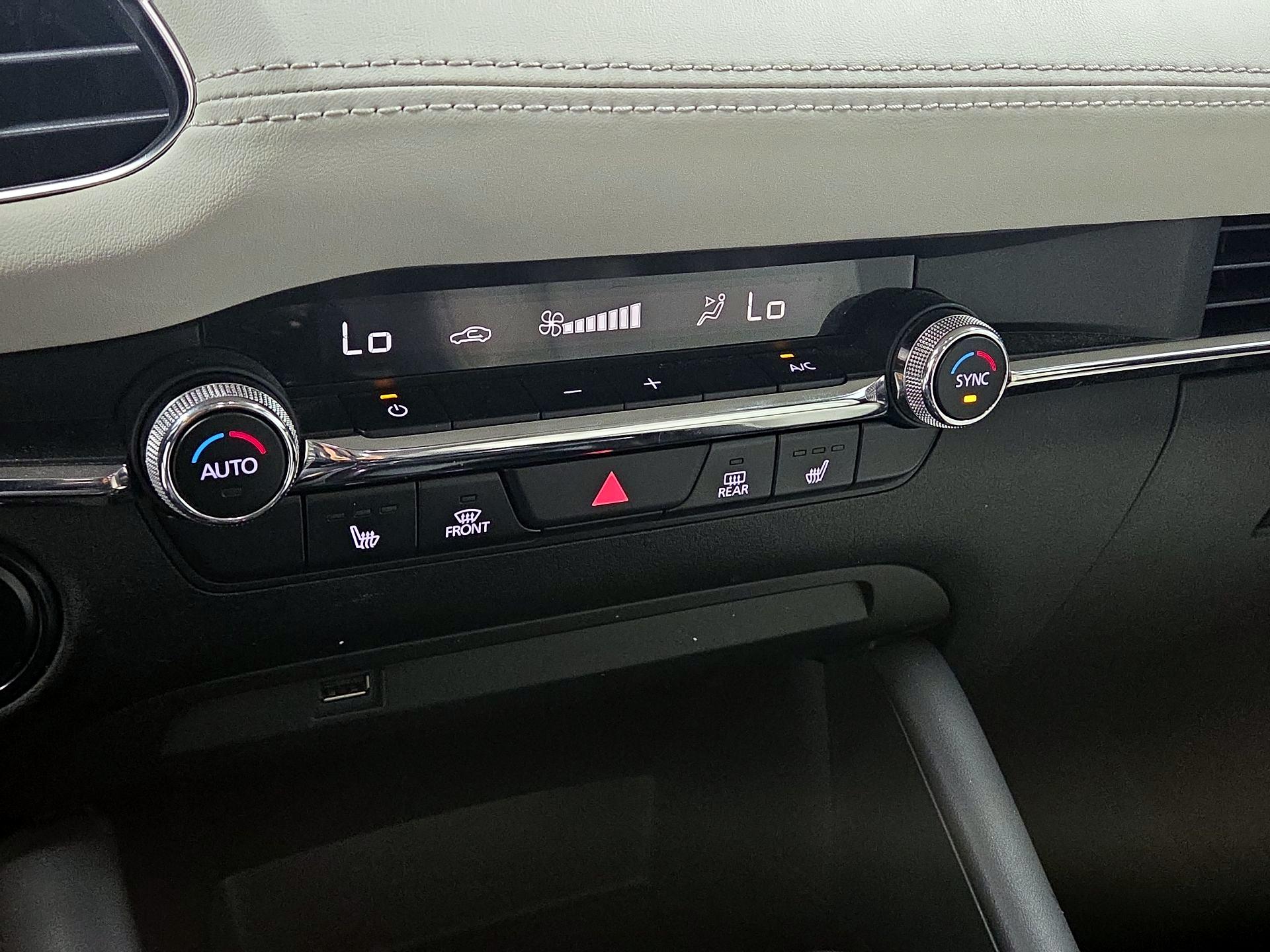 Thumbnail: 2021 Mazda Mazda3 - 14