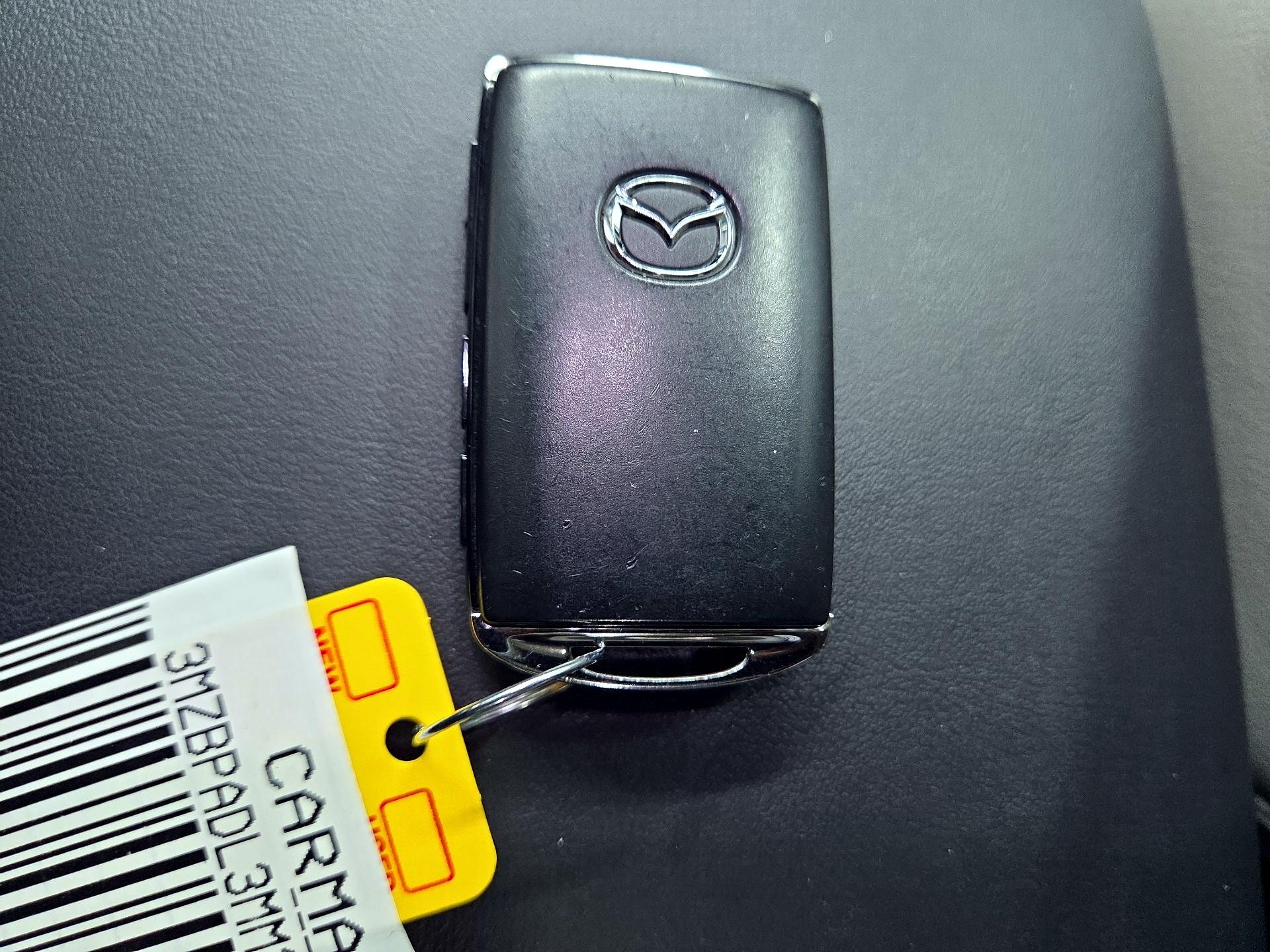 Thumbnail: 2021 Mazda Mazda3 - 19