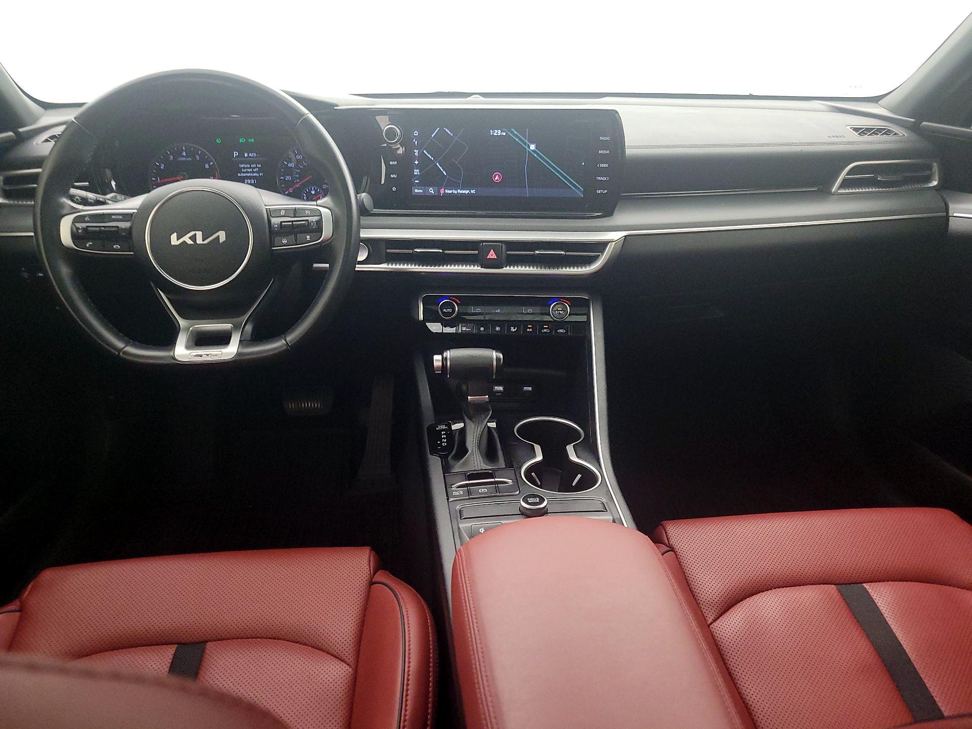 Thumbnail: 2023 Kia K5 - 9