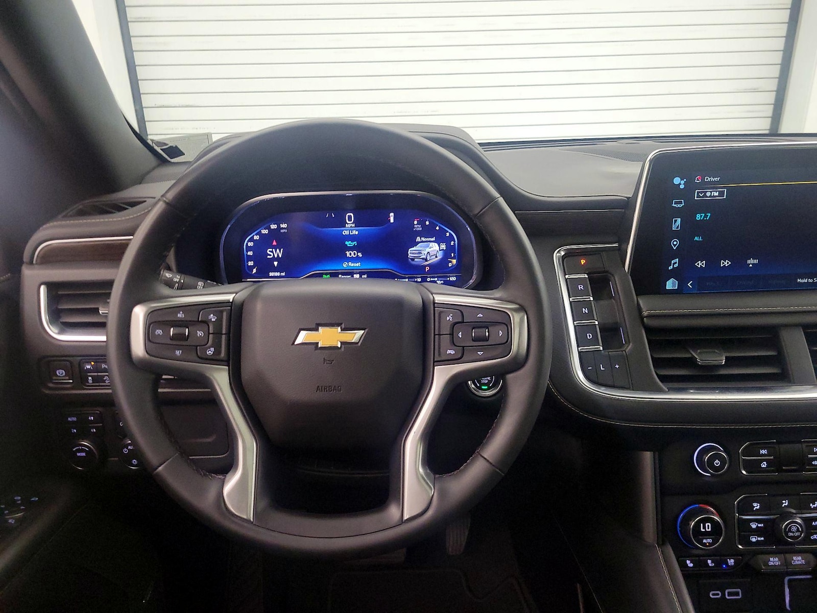 2023 Chevrolet Tahoe Premier - Photo 11