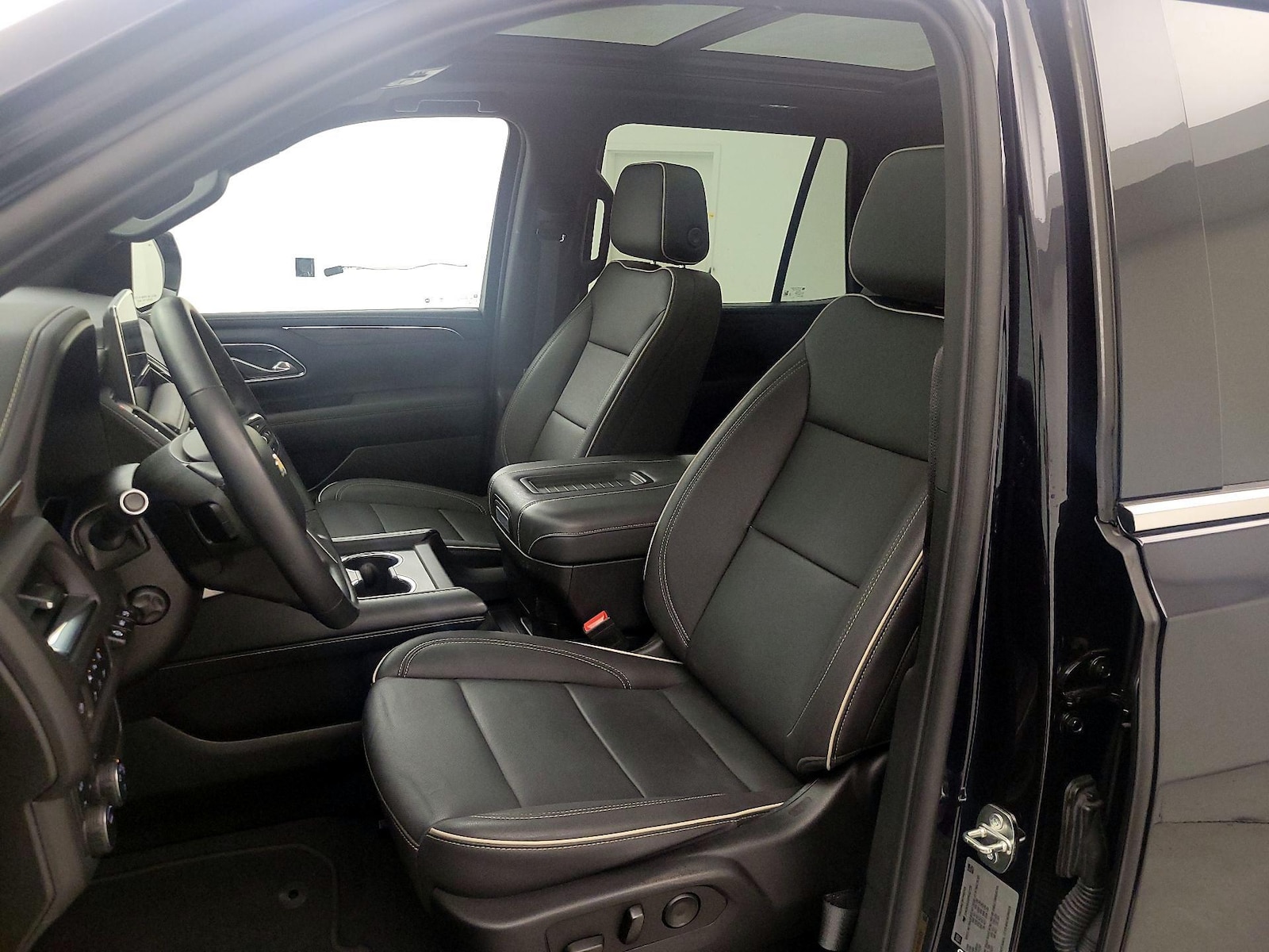 2023 Chevrolet Tahoe Premier - Photo 12