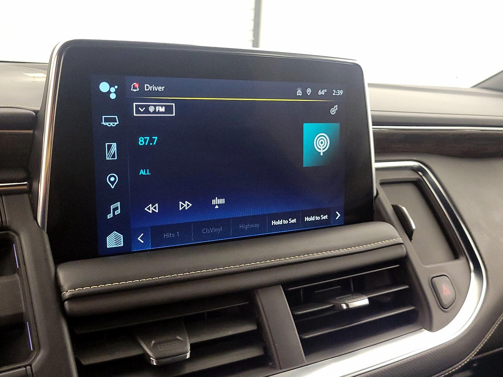 2023 Chevrolet Tahoe Premier - Photo 16