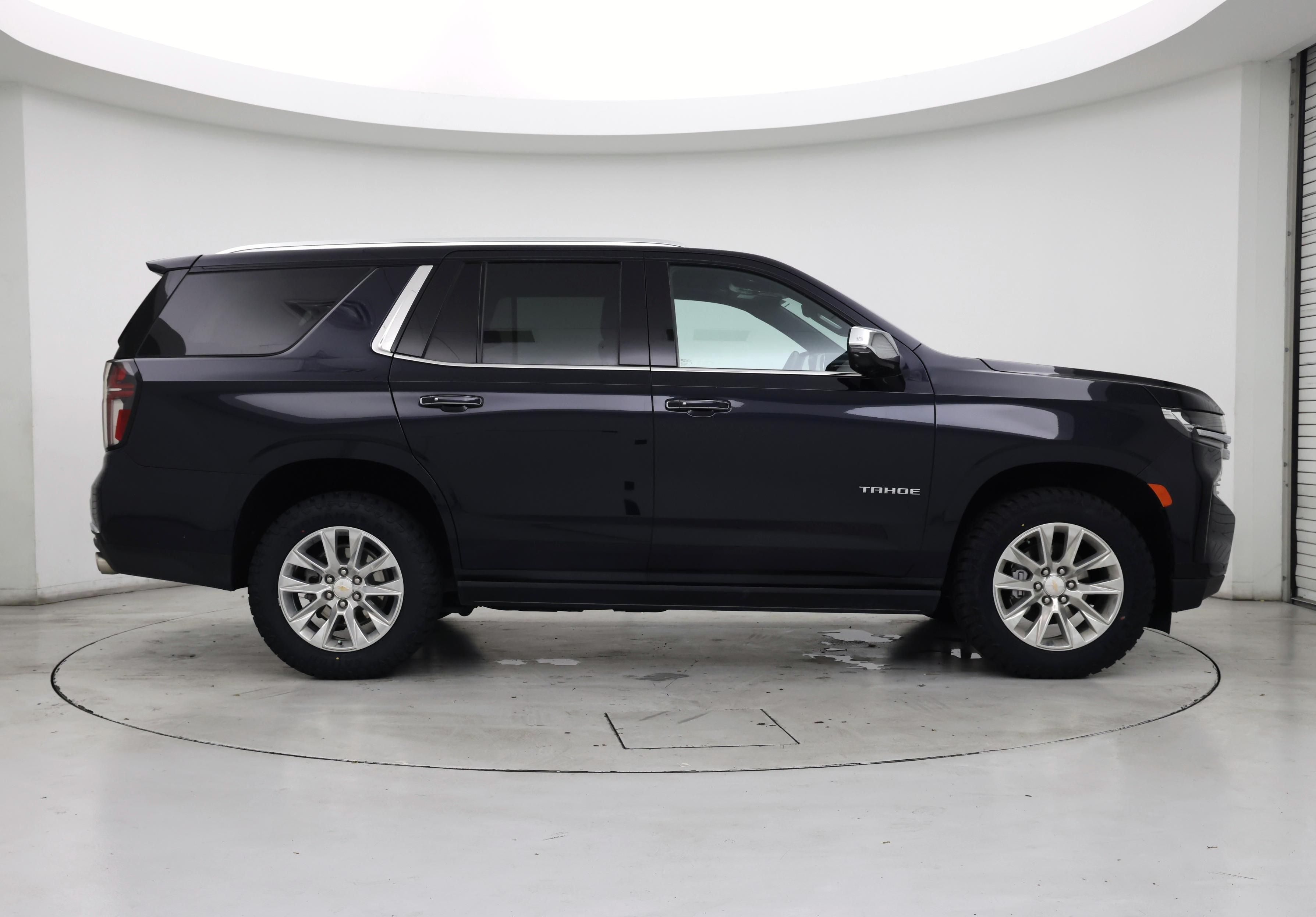 Thumbnail: 2023 Chevrolet Tahoe - 7