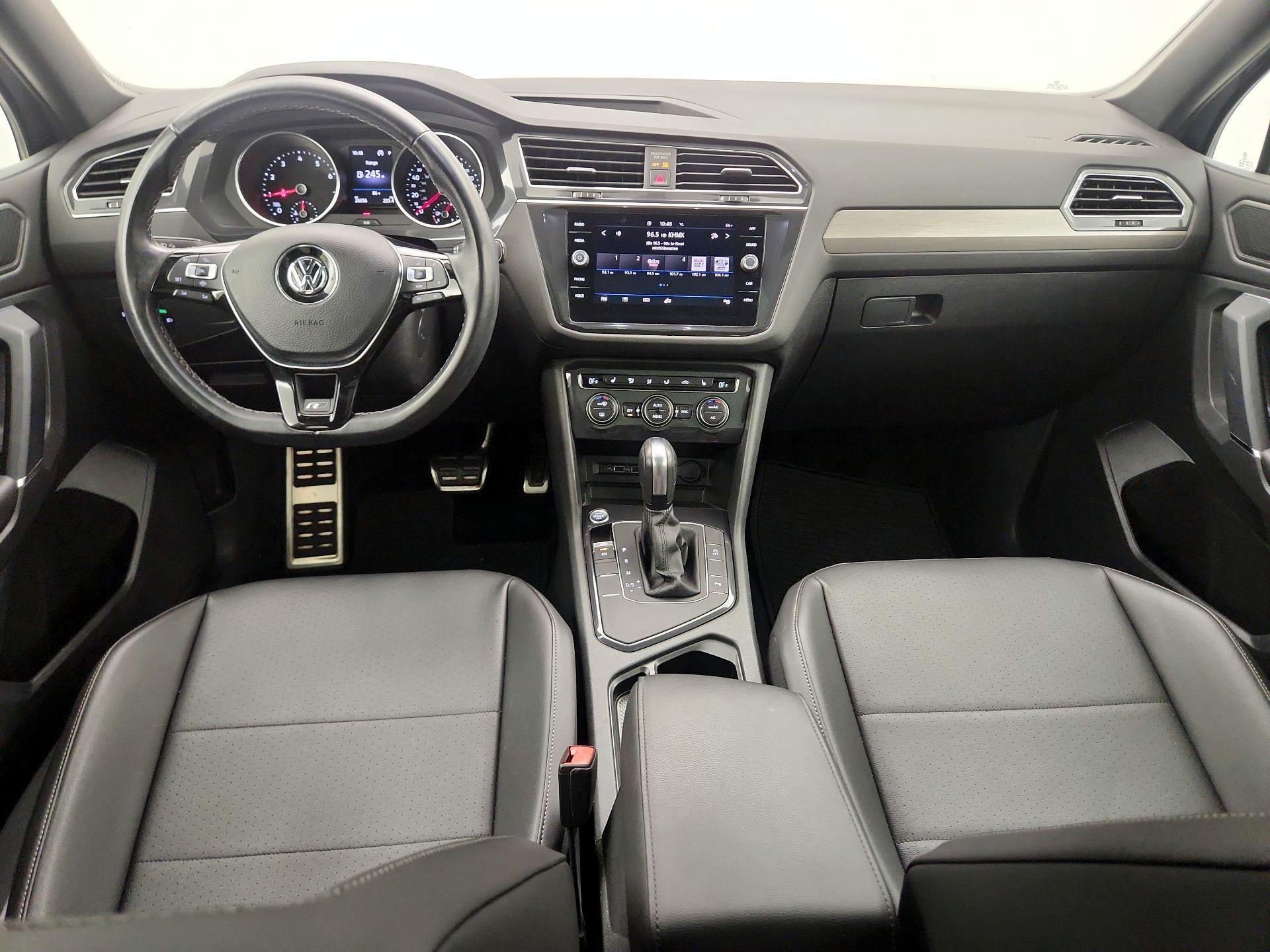 Thumbnail: 2020 Volkswagen Tiguan - 9