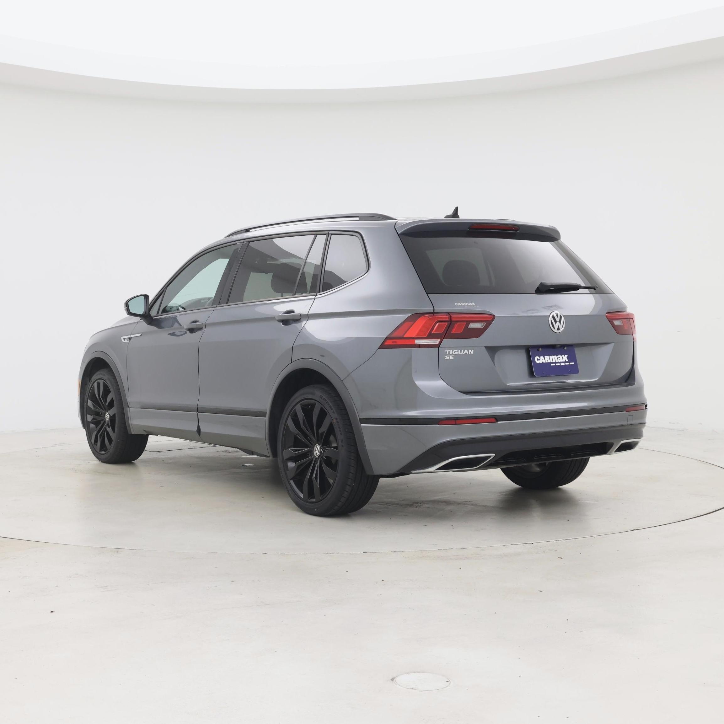 Thumbnail: 2020 Volkswagen Tiguan - 2