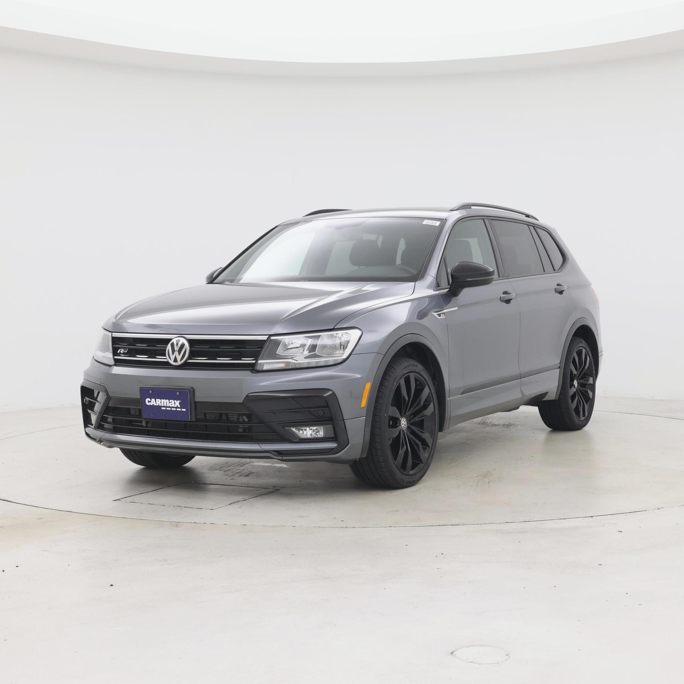 Thumbnail: 2020 Volkswagen Tiguan - 4