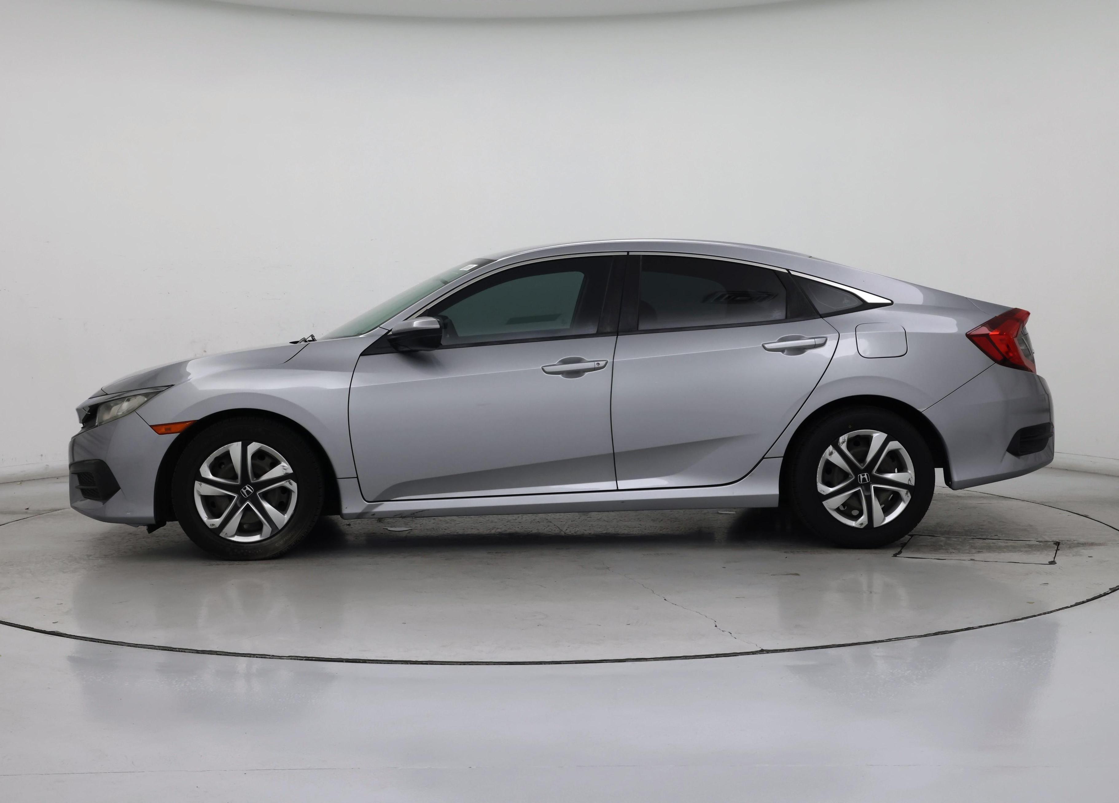 Thumbnail: 2017 Honda Civic - 3