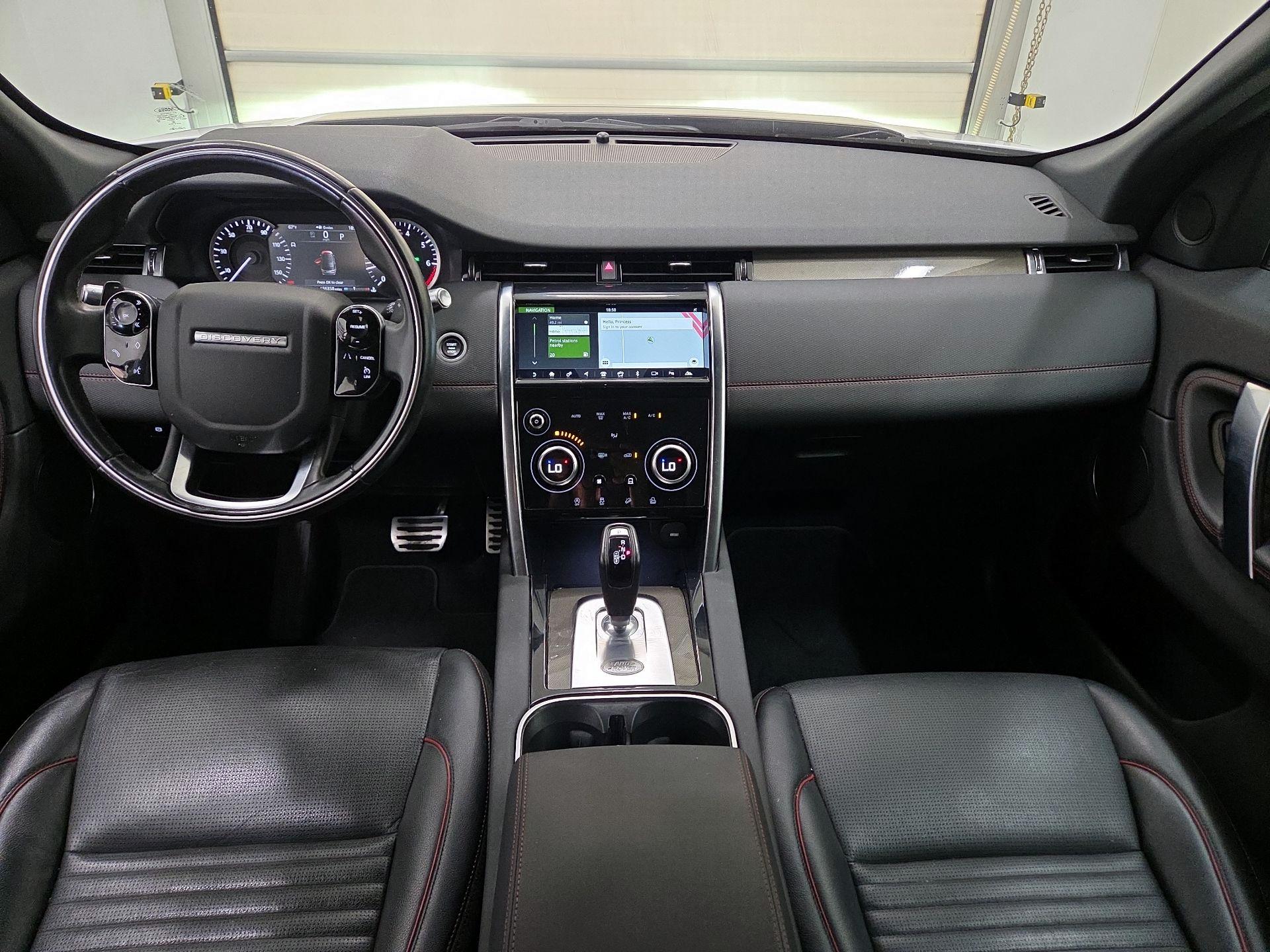 Thumbnail: 2020 Land Rover Discovery Sport - 9