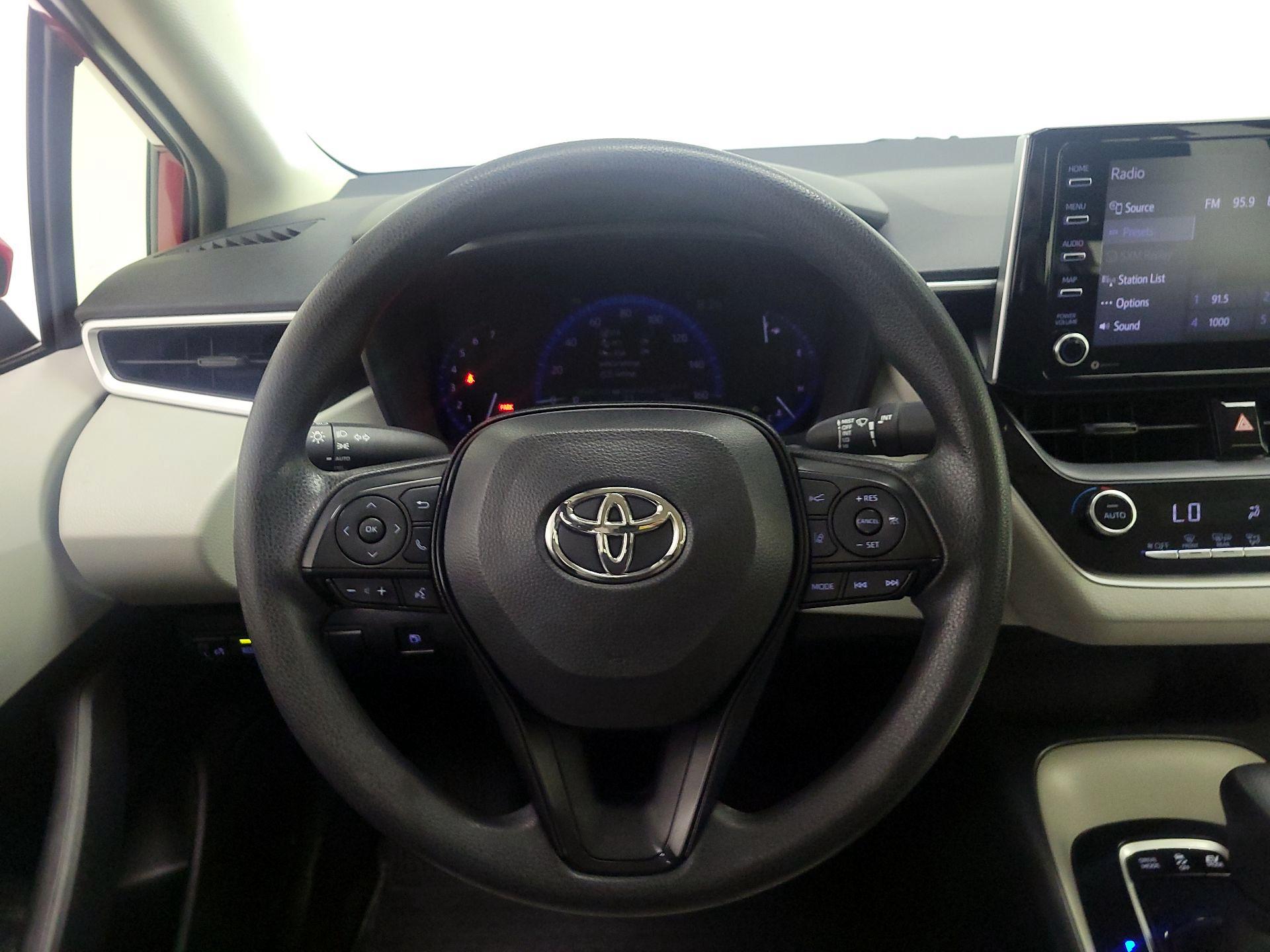 Thumbnail: 2021 Toyota Corolla - 10