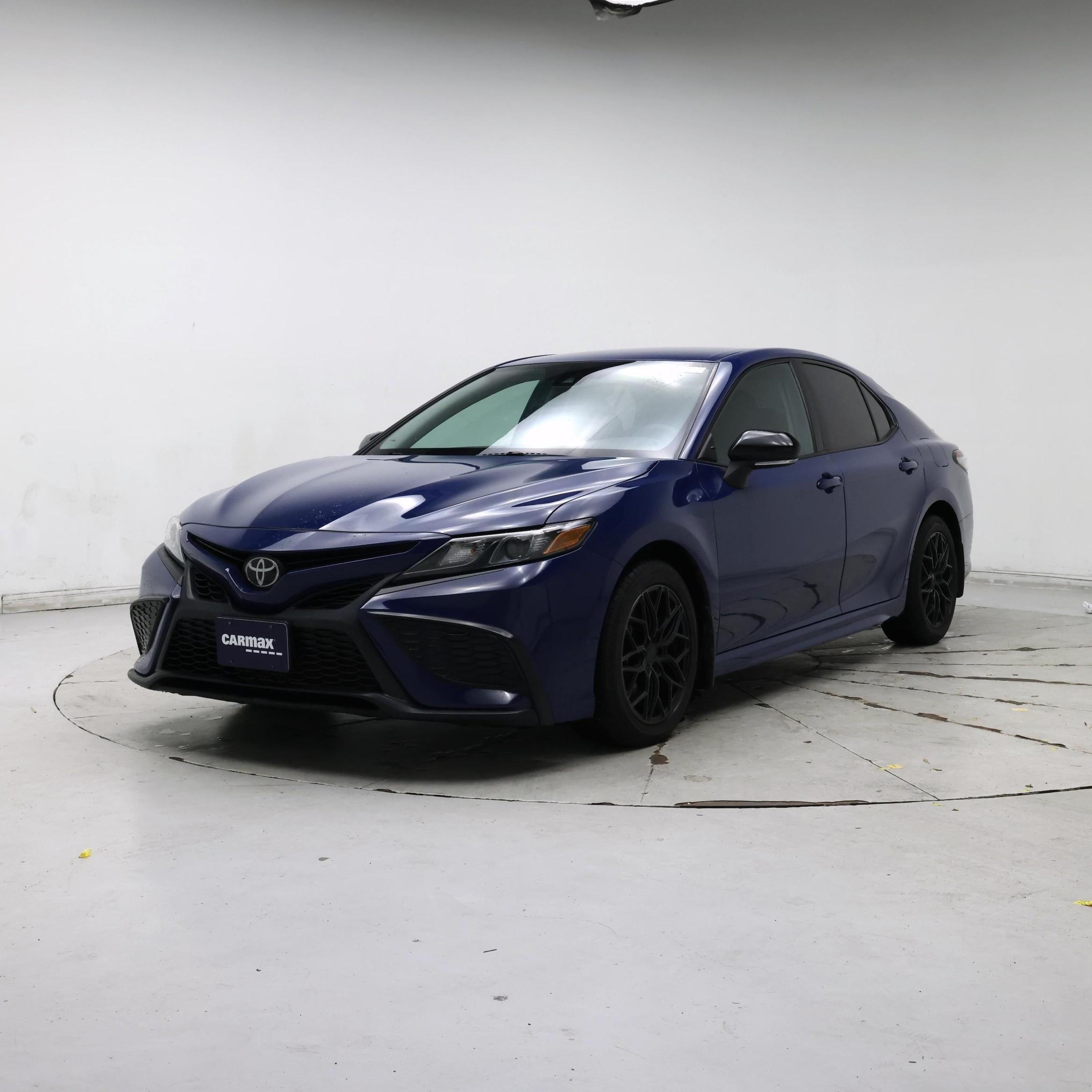 Thumbnail: 2023 Toyota Camry - 4