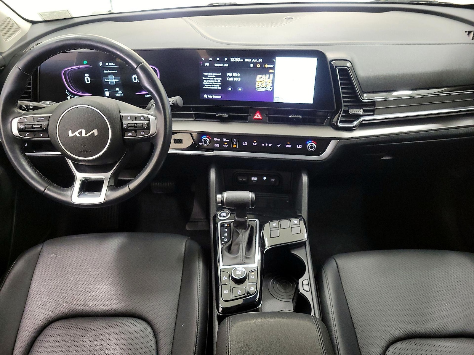 2023 Kia Sportage EX - Photo 10