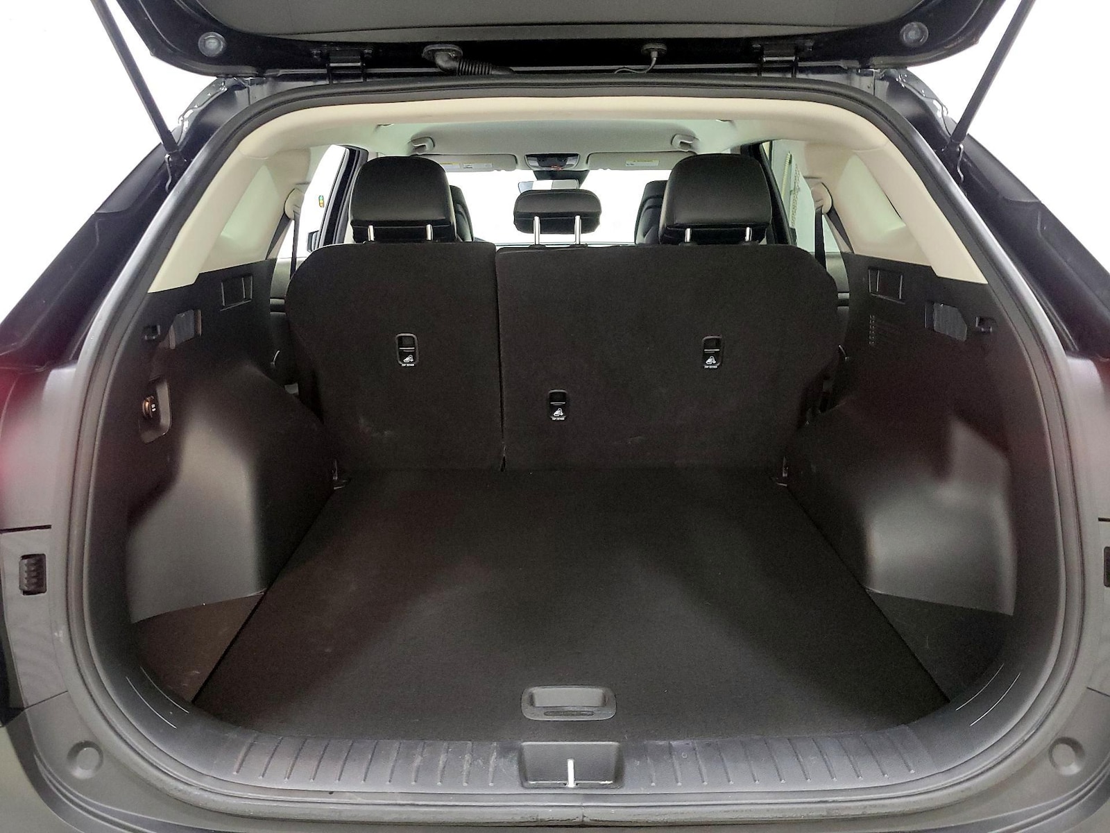 2023 Kia Sportage EX - Photo 22