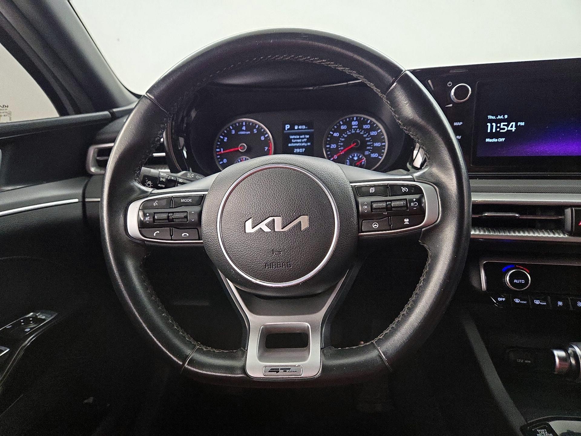 Thumbnail: 2023 Kia K5 - 10