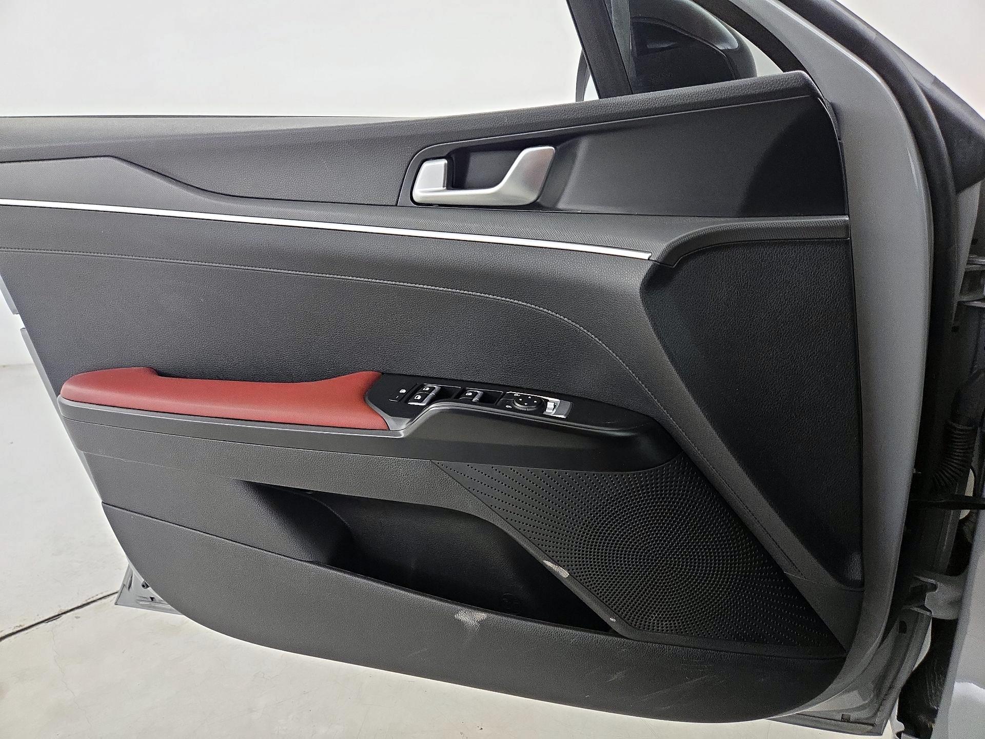 Thumbnail: 2023 Kia K5 - 12