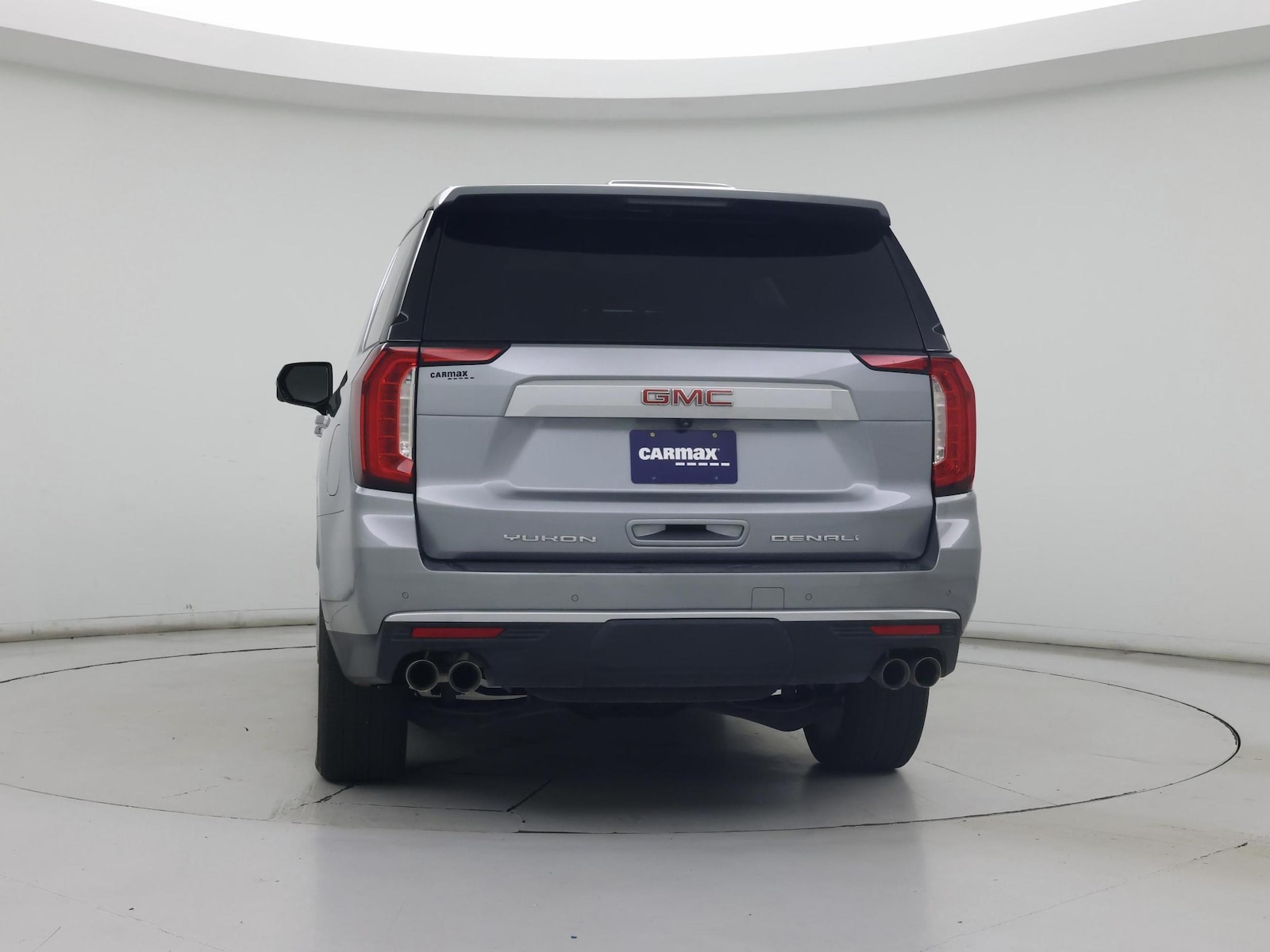 2024 GMC Yukon Denali - Photo 7