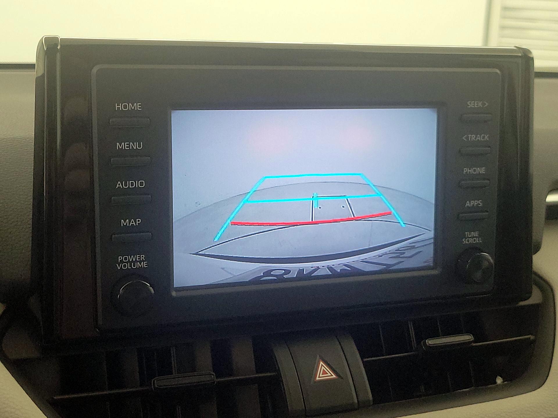 Thumbnail: 2019 Toyota RAV4 - 14